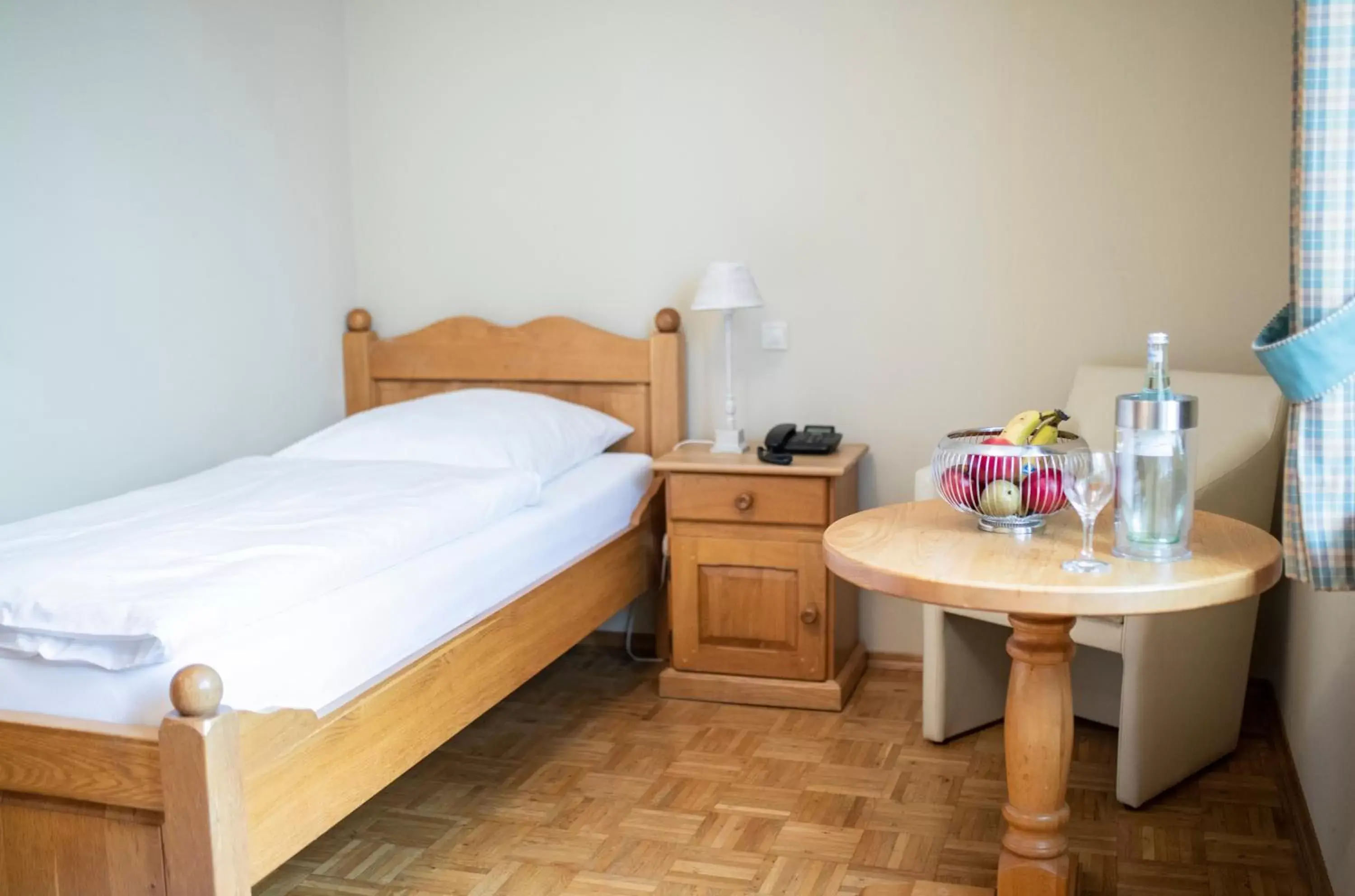 Single Room in Hotel Wardenburger Hof Single Room in Hotel Wardenburger Hof