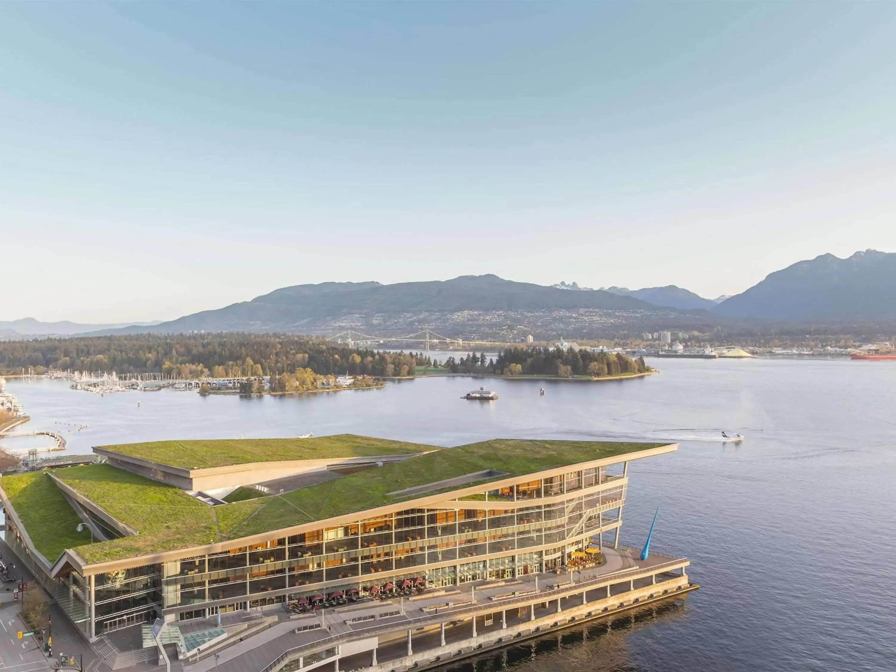 Bedroom in Fairmont Waterfront