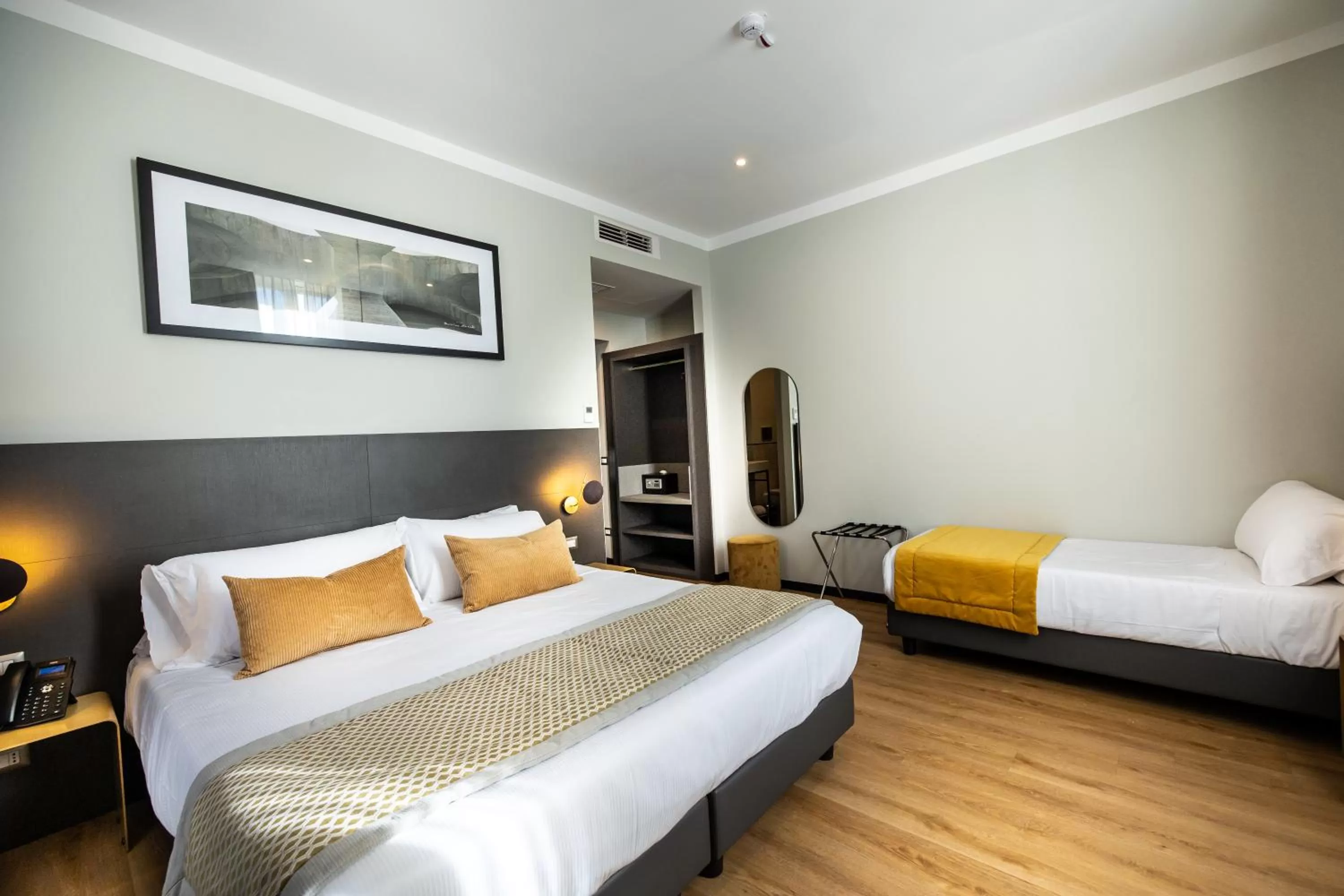 Bedroom, Bed in The Cross Hotel