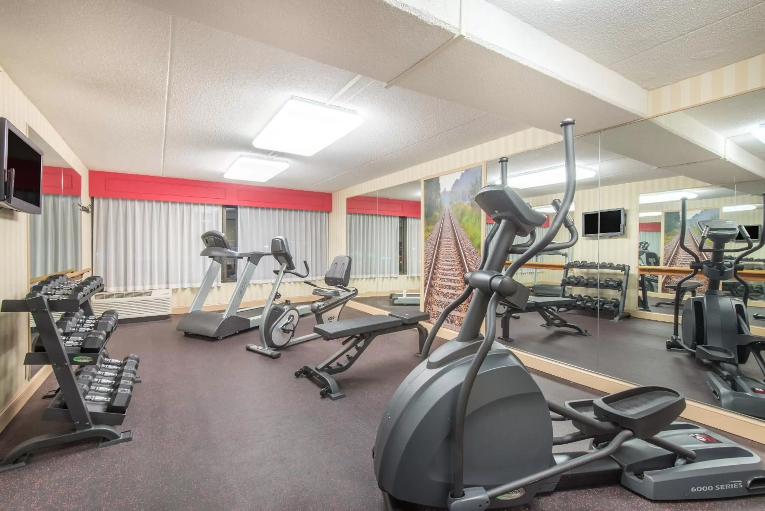Fitness centre/facilities, Fitness Center/Facilities in Ramada by Wyndham Cumberland Downtown