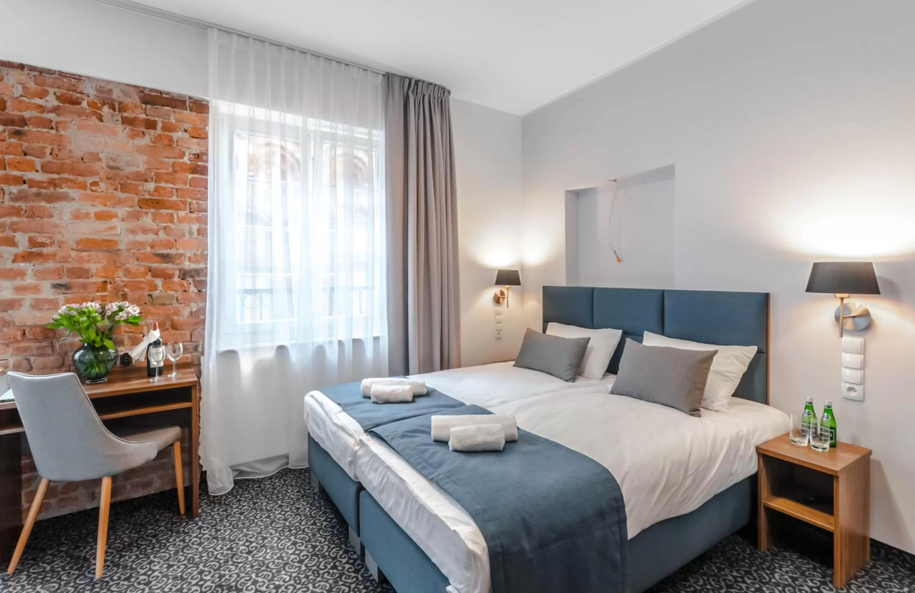 Photo of the whole room, Bed in Liberum Residence Old Town