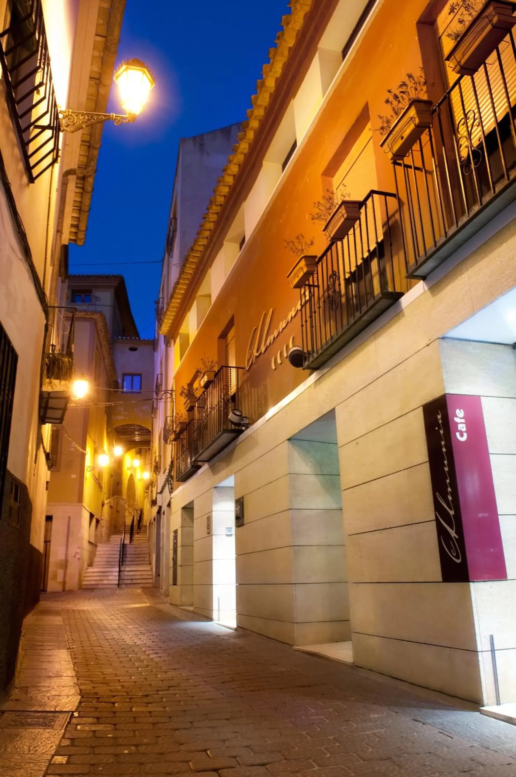 Facade/entrance in Hotel Almunia