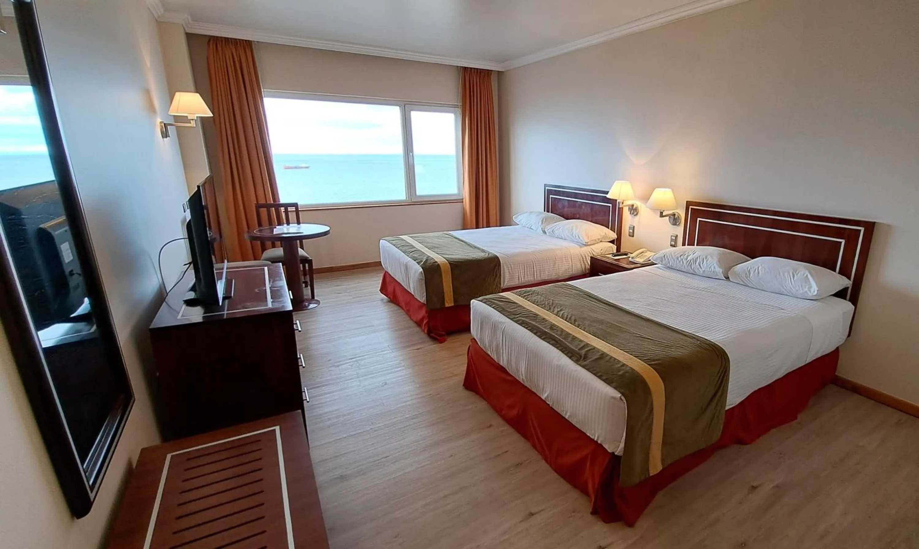 Bed in Hotel Diego de Almagro Punta Arenas