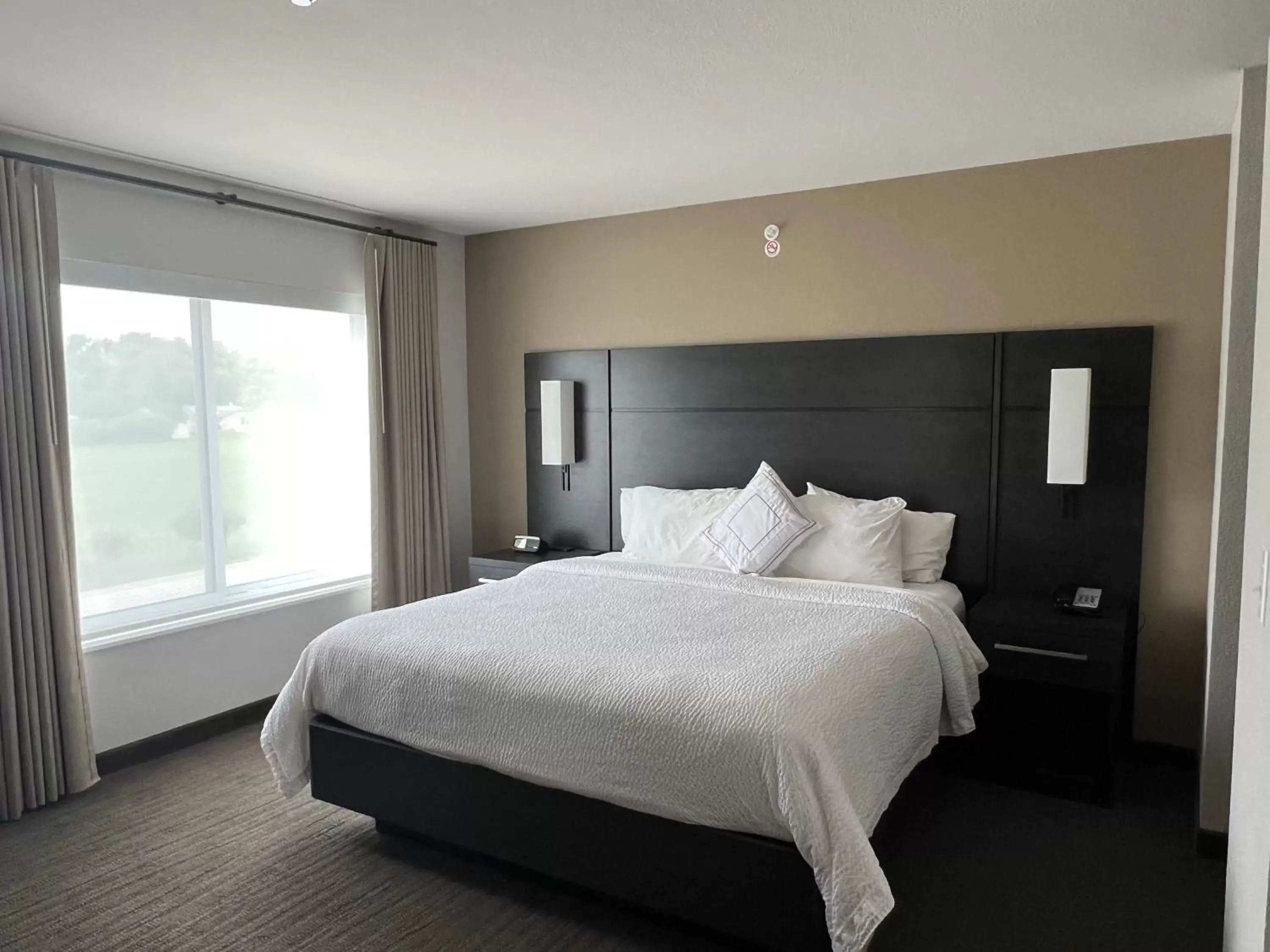 Bedroom, Bed in Residence Inn by Marriott Lafayette