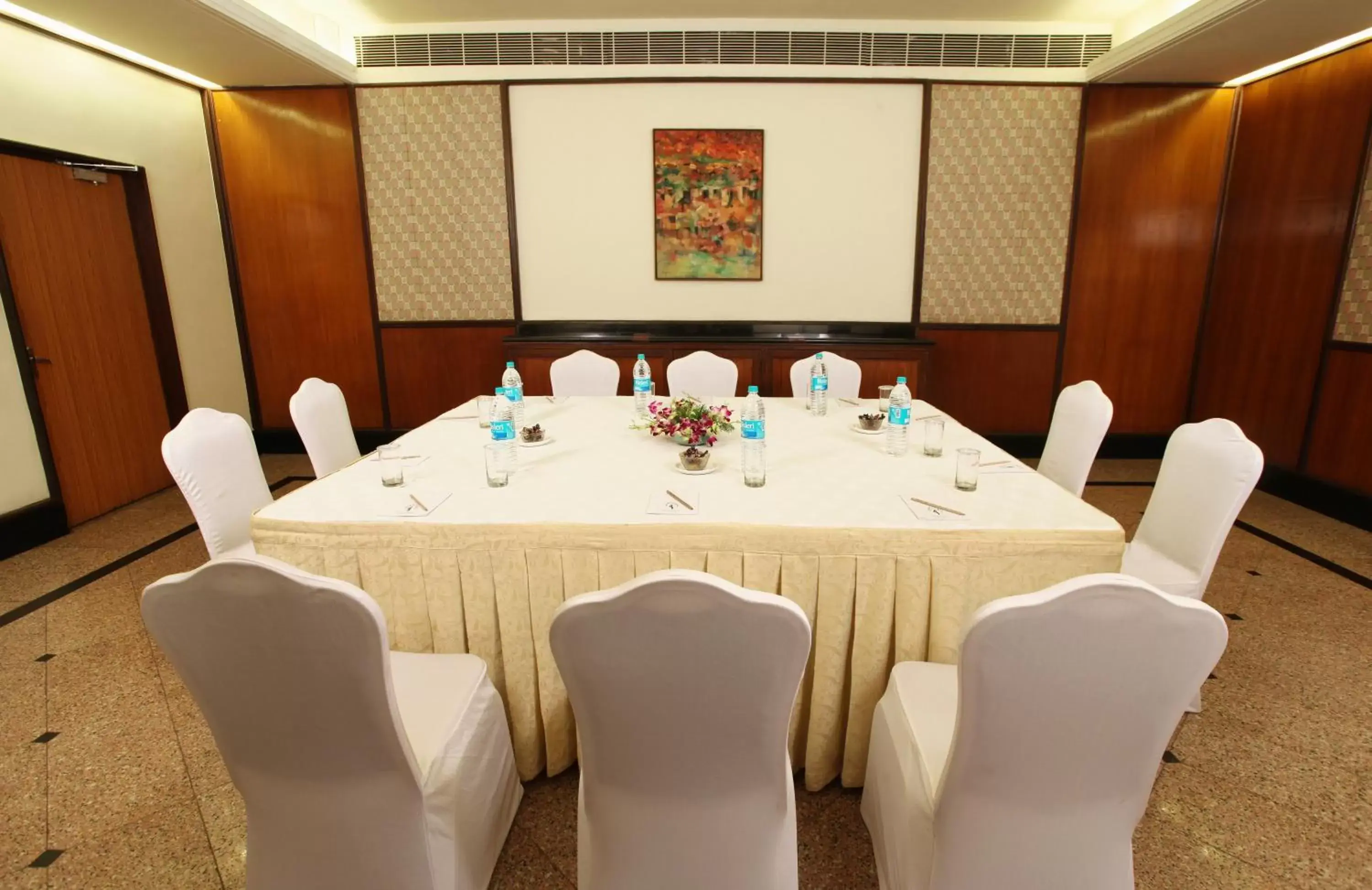 Business facilities in Greenpark Hyderabad