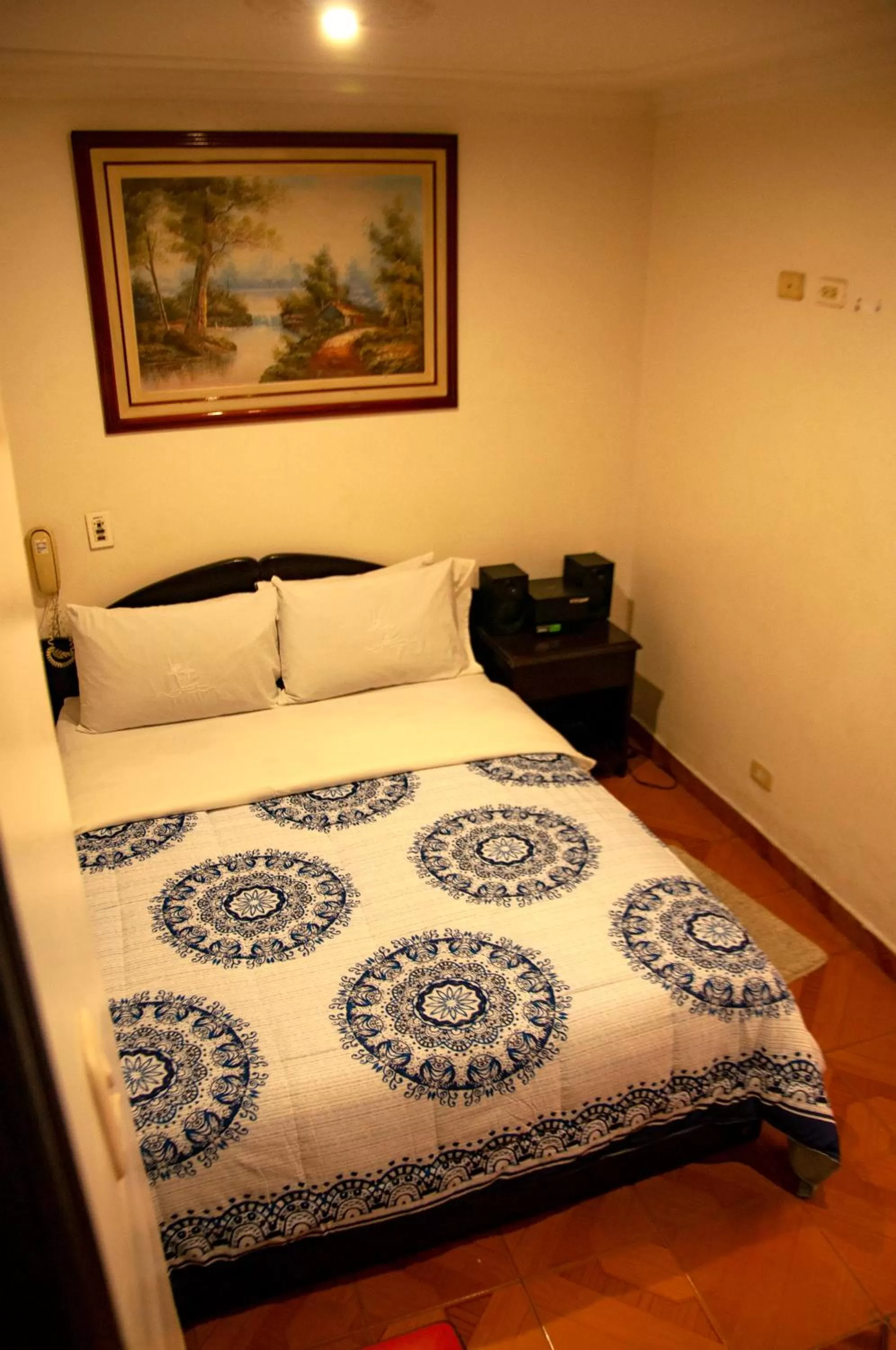 Photo of the whole room, Bed in La Gran Fortaleza B&B