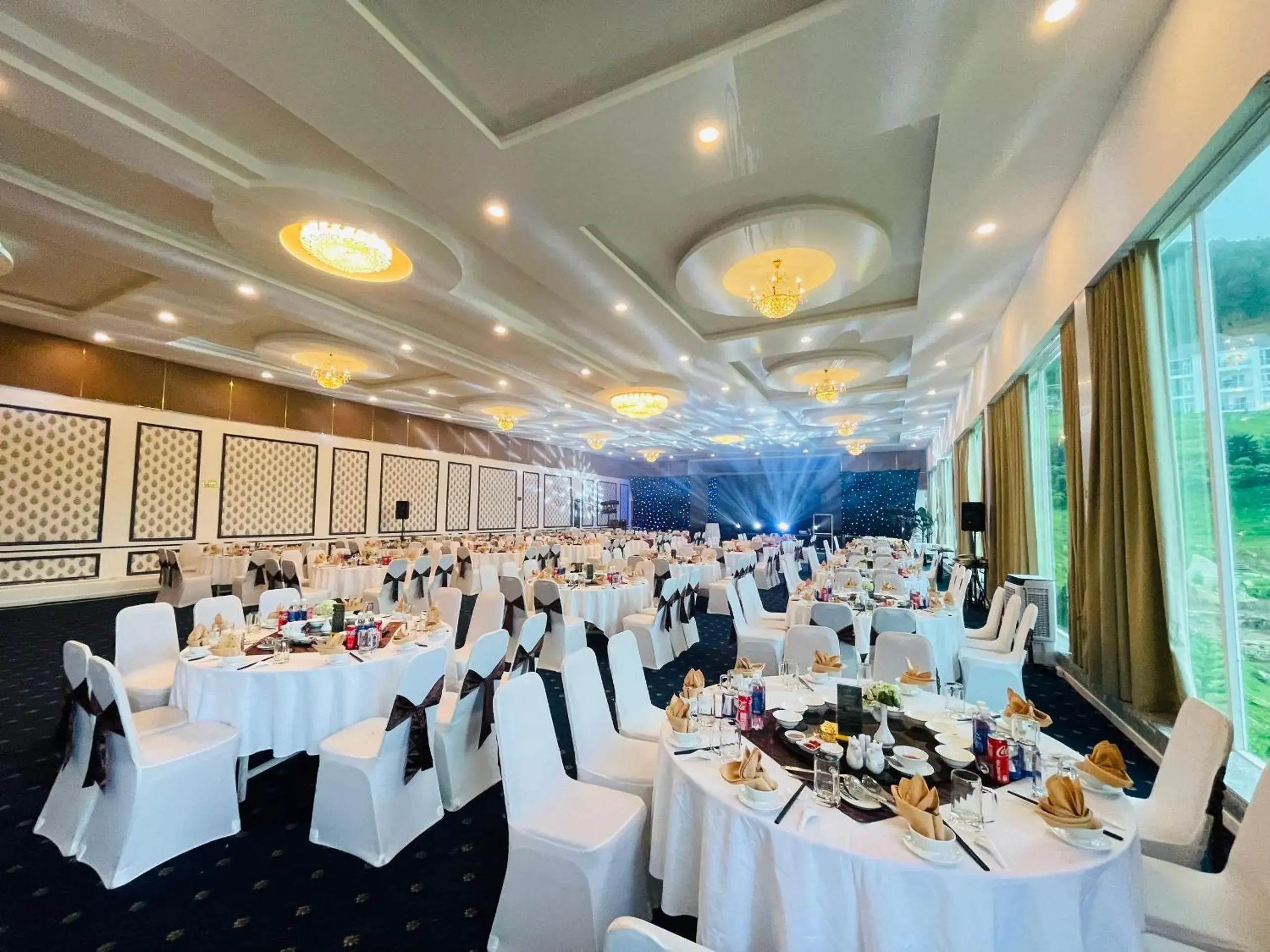 Banquet/Function facilities, Banquet Facilities in Dalat Wonder  Resort