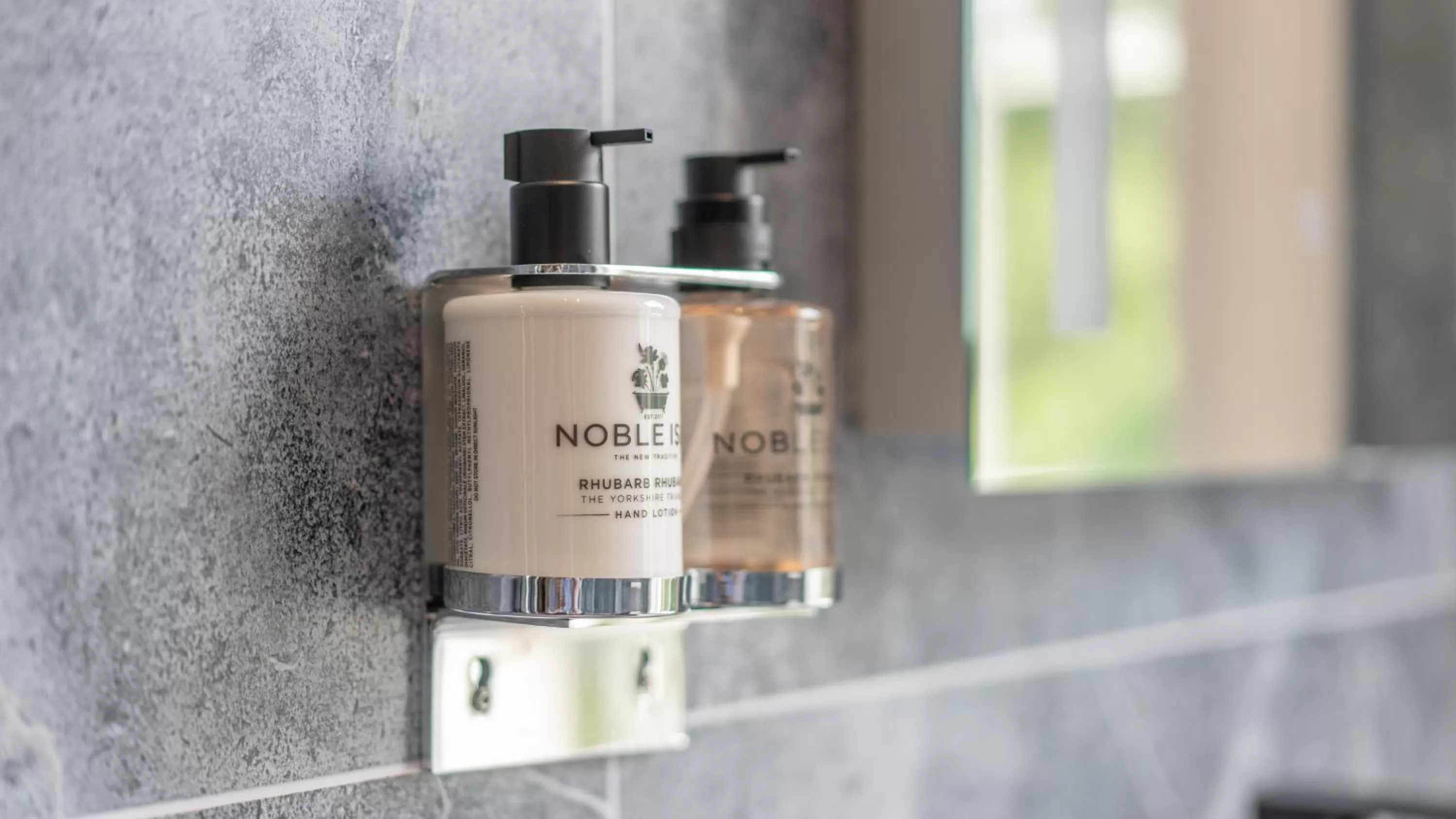 Bathroom in Pantybeiliau House Bed & Breakfast