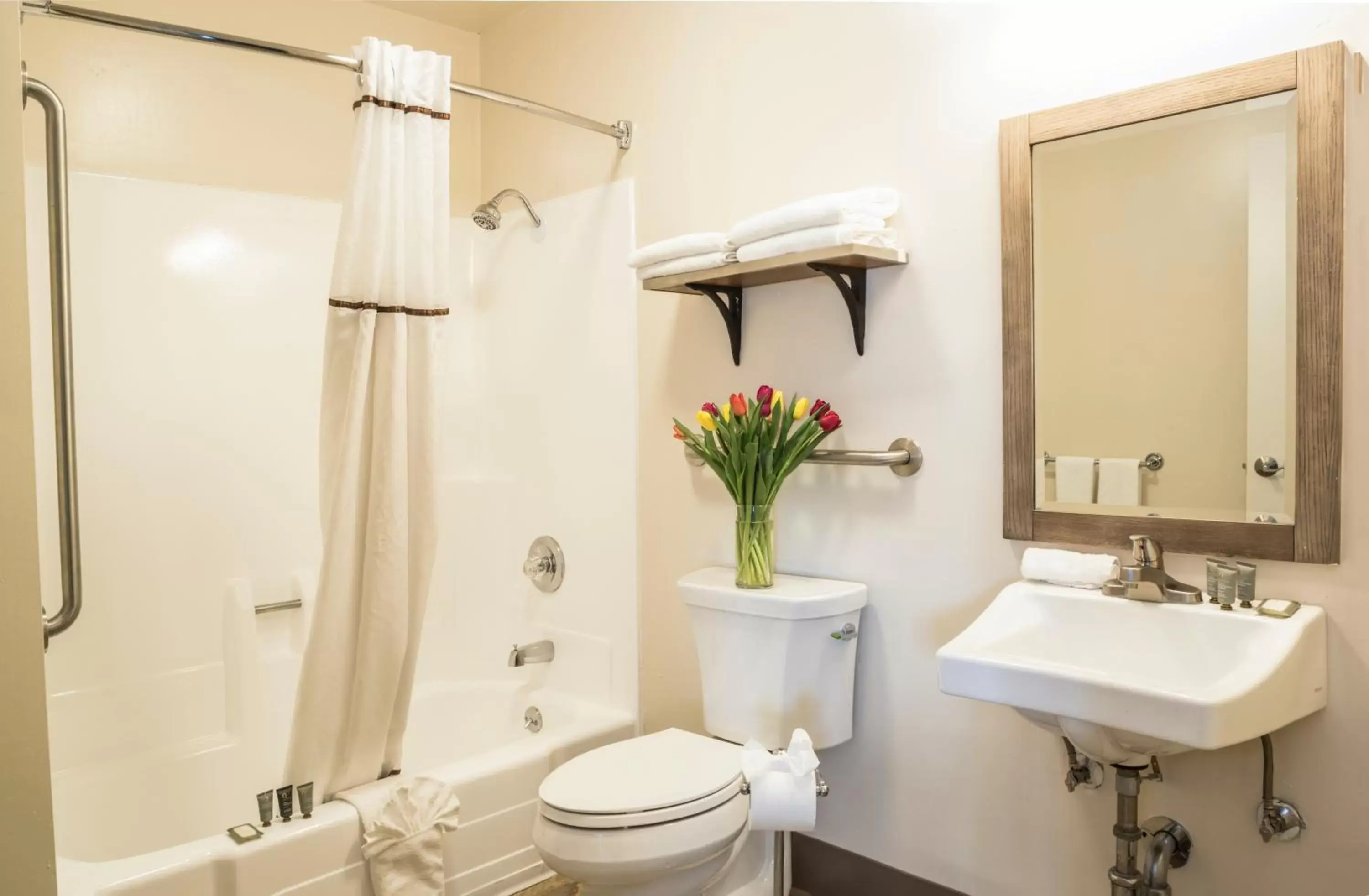 Bathroom in Hotel Focus SFO