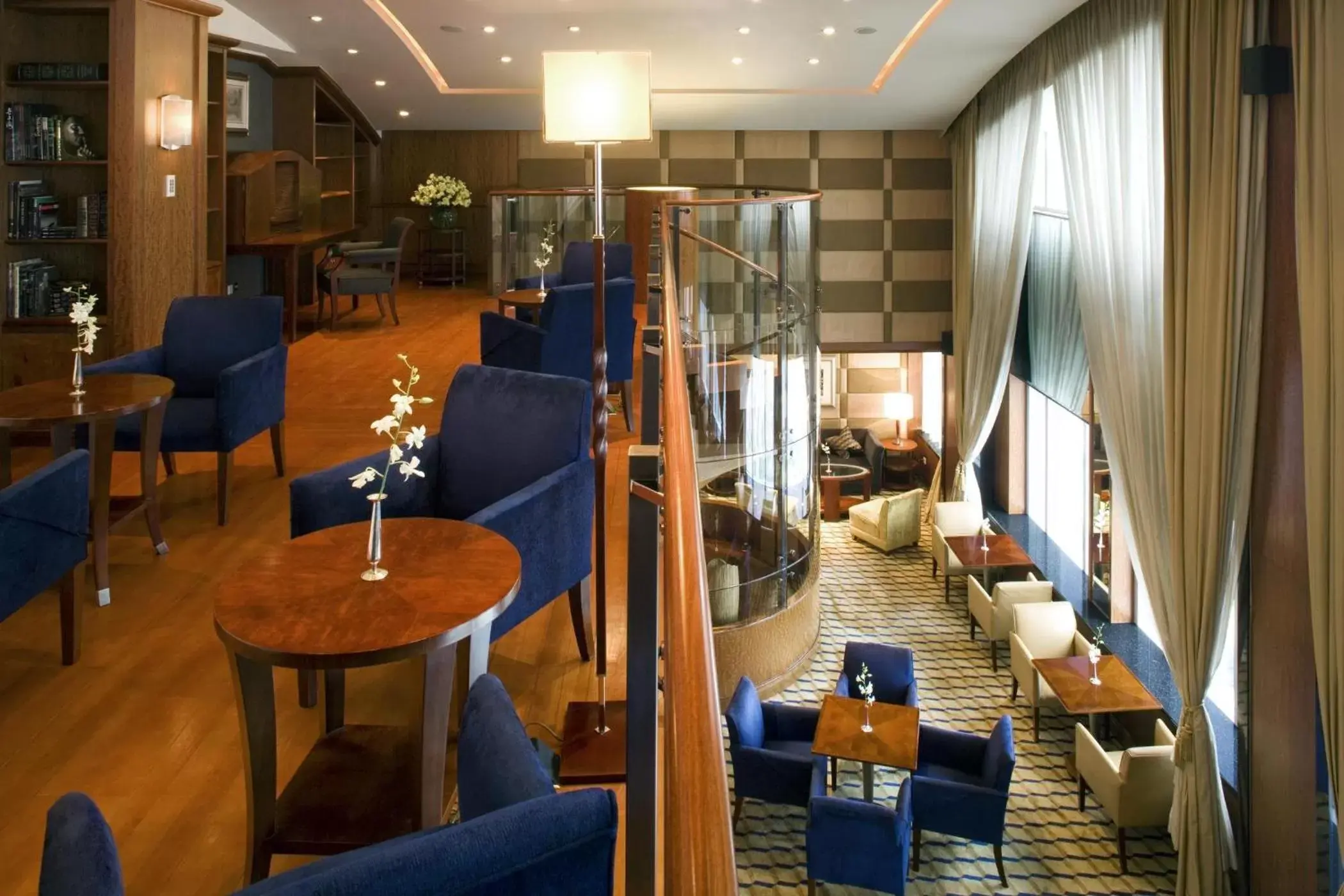 Lounge or bar, Lounge/Bar in The Hongta Hotel, A Luxury Collection Hotel, Shanghai
