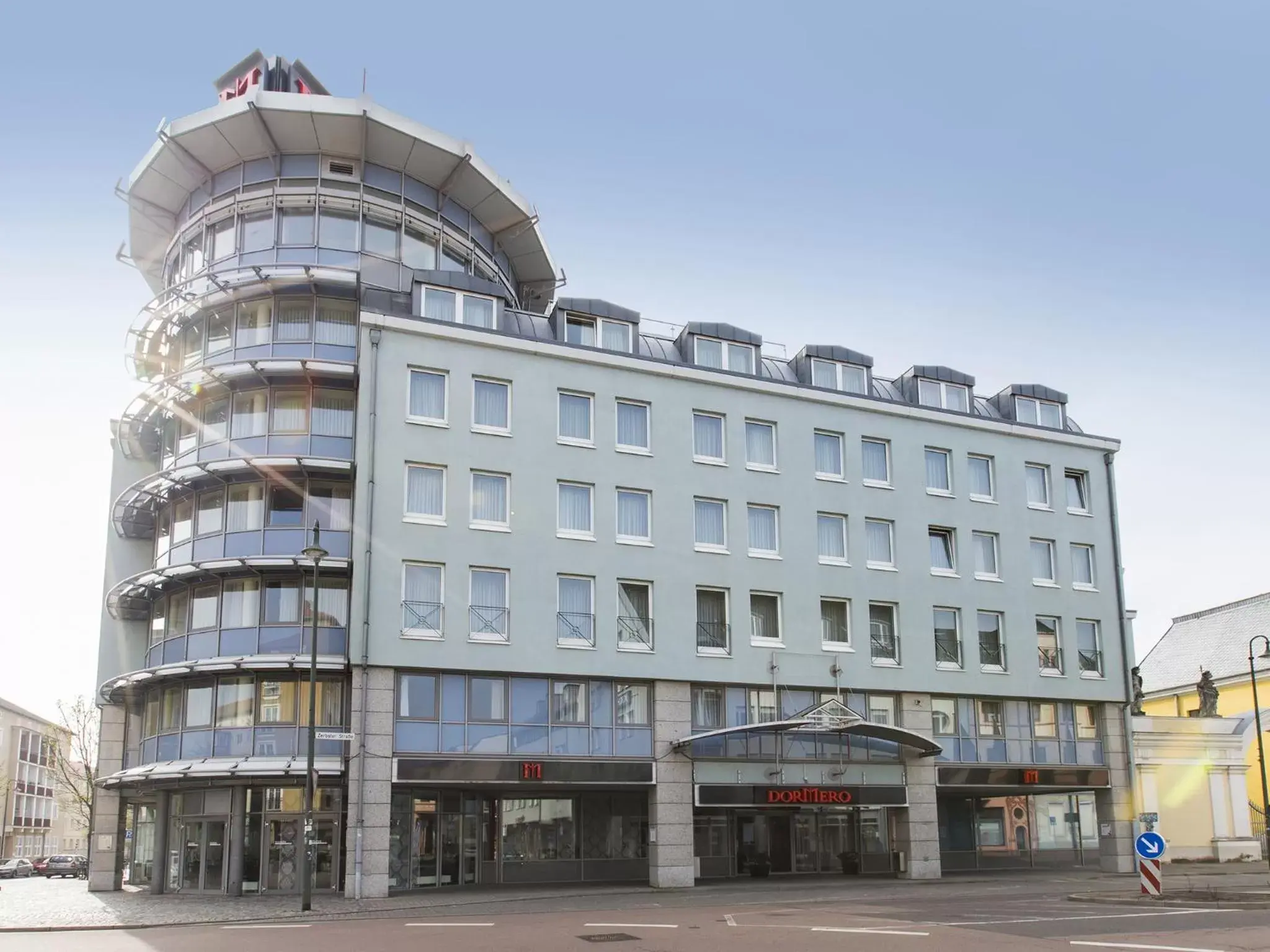 Facade/entrance, Property Building in DORMERO Hotel Dessau-Roßlau