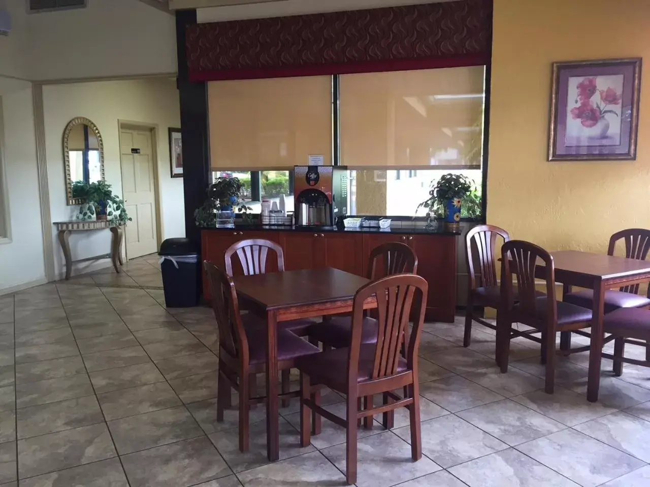 Lobby or reception, Restaurant/Places to Eat in Budget Inn Sanford International Airport