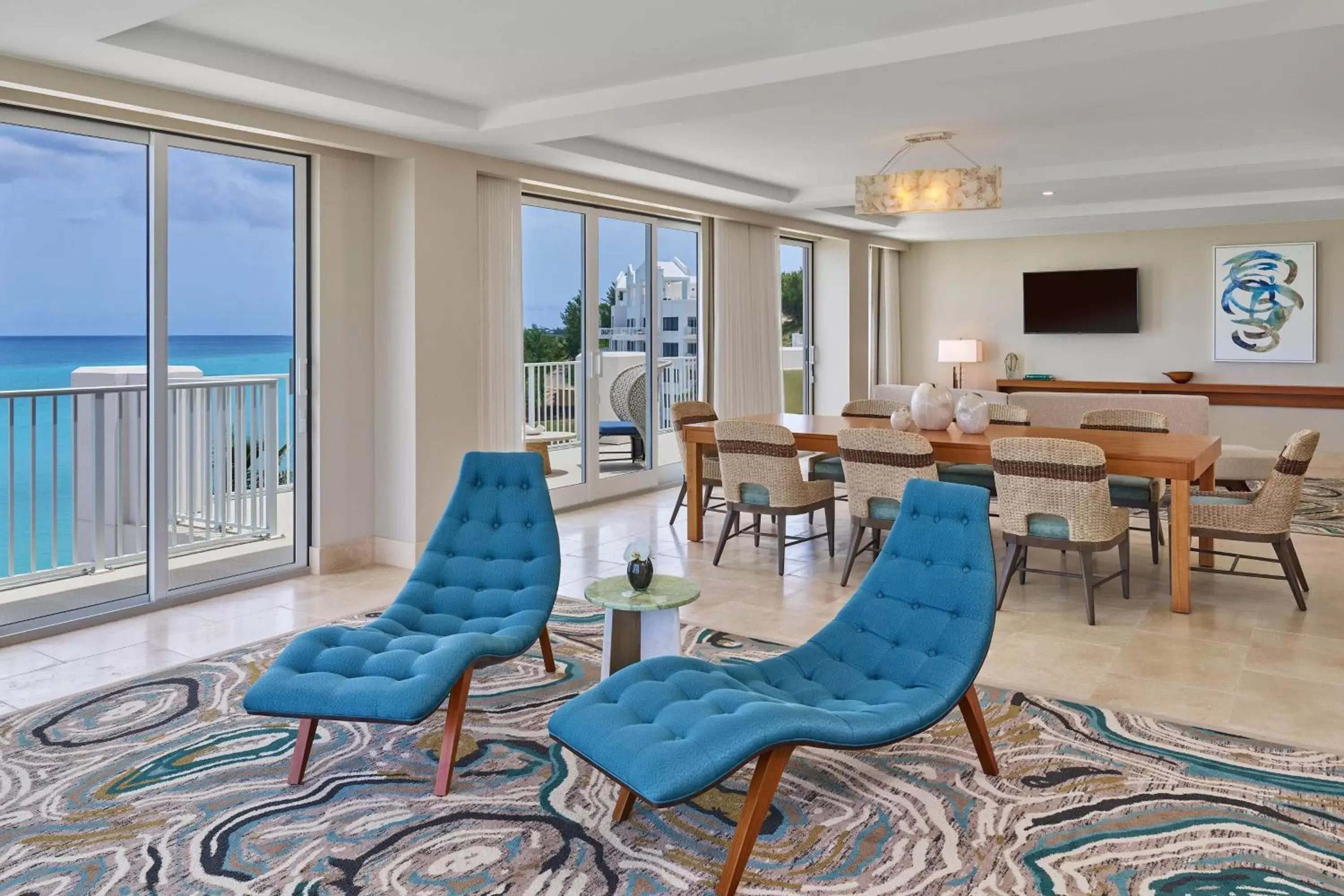 Living room in The St Regis Bermuda Resort