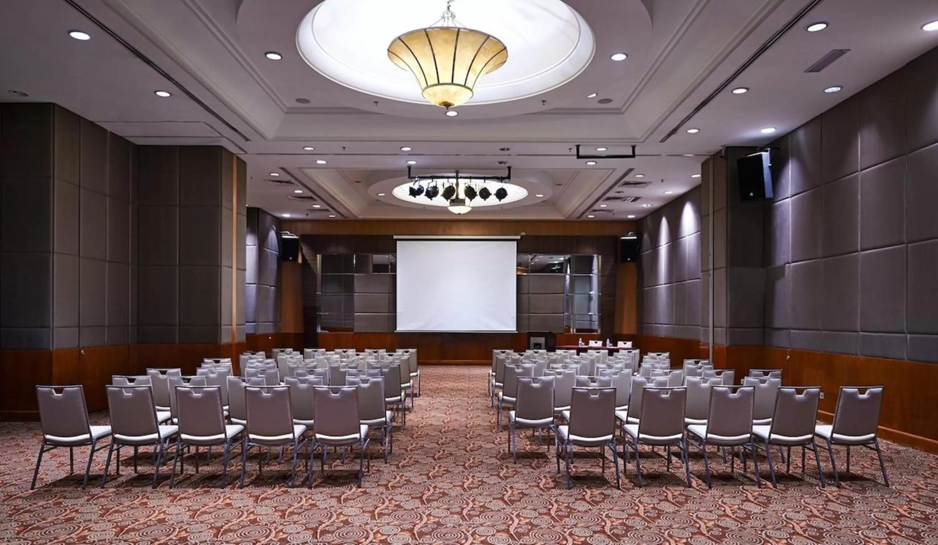 Business facilities in Novotel Kuala Lumpur City Centre