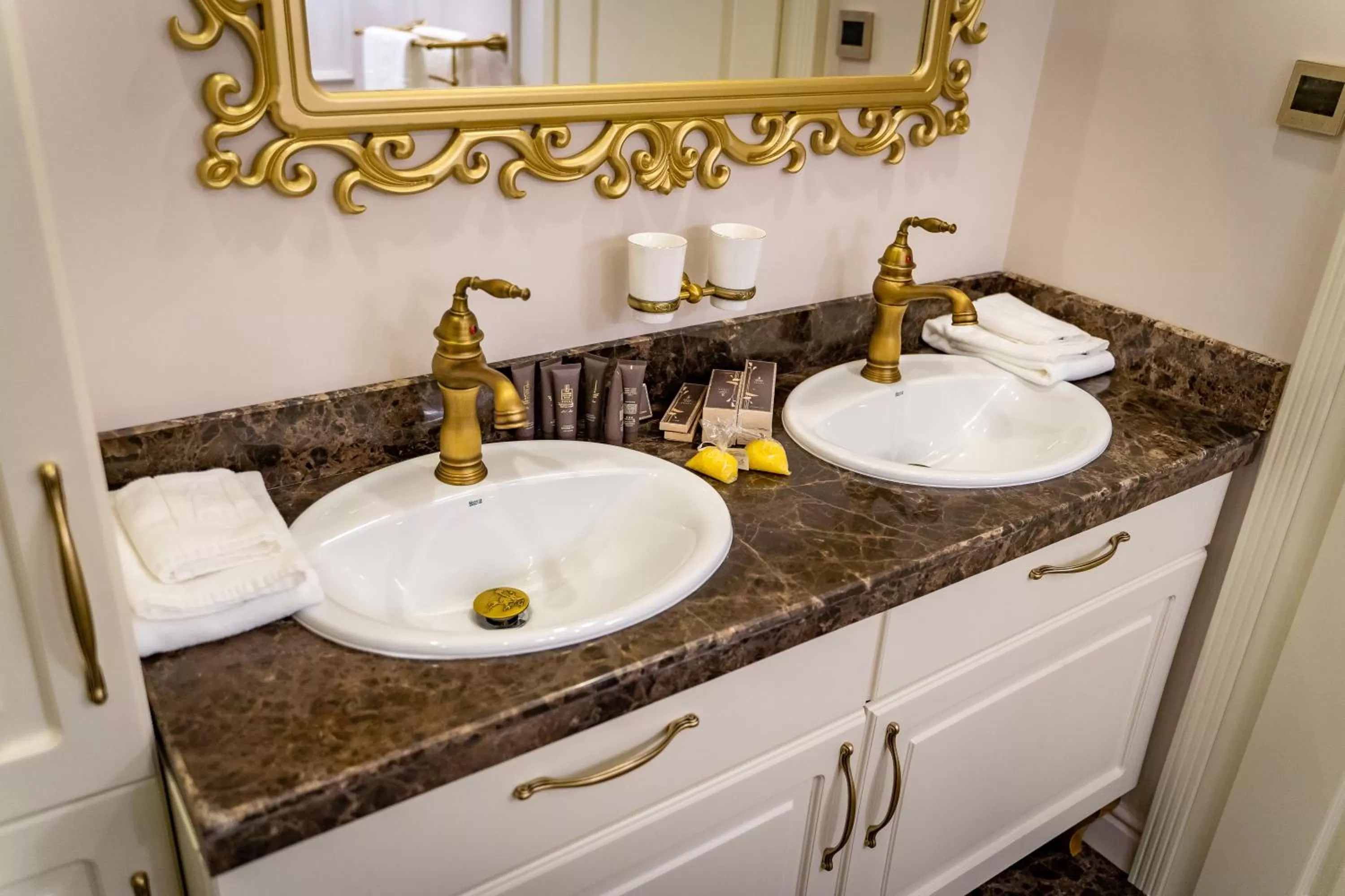 Bathroom in Lighthouse Golf & Spa Hotel