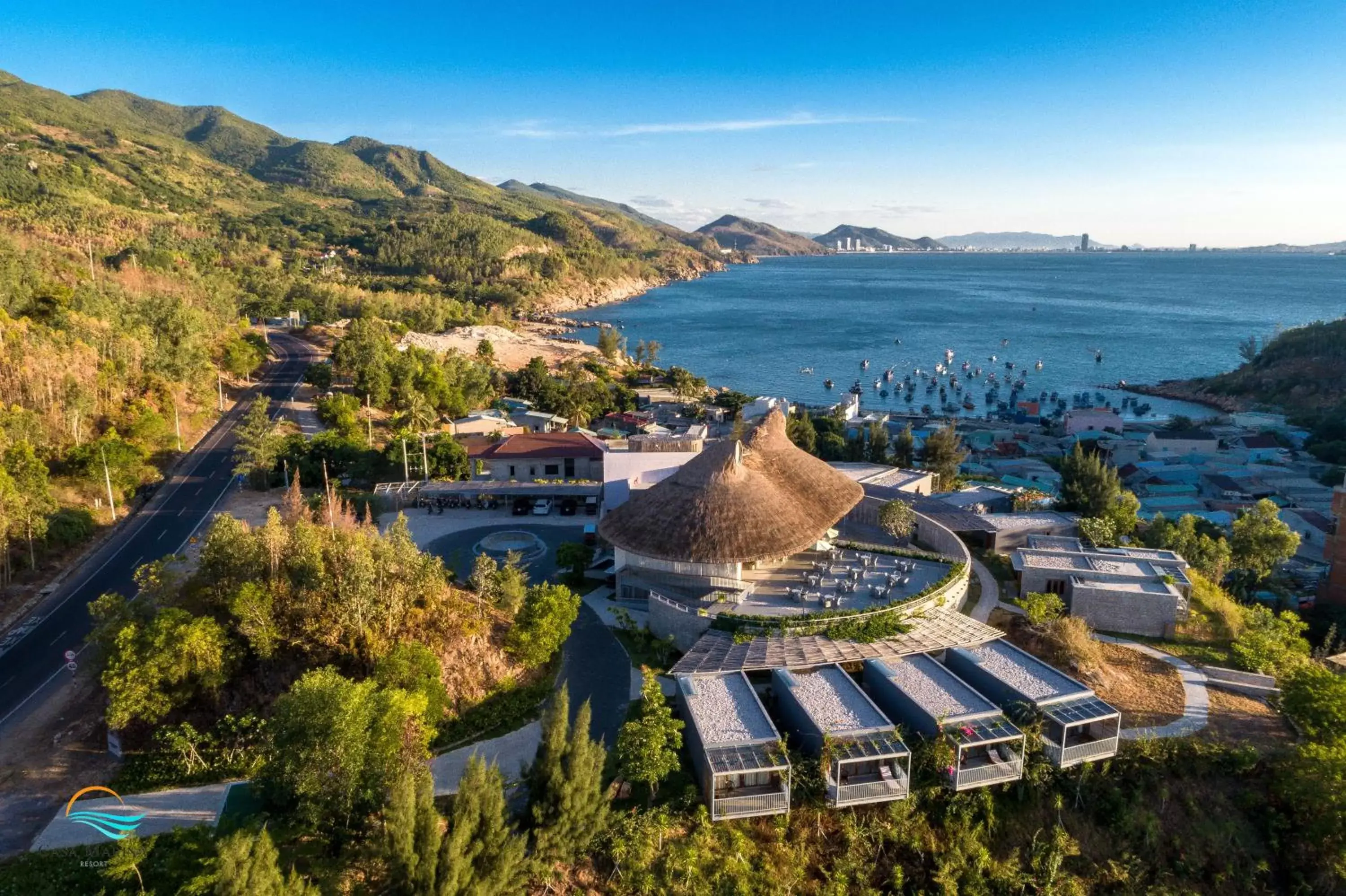 Facade/entrance, Bird's-eye View in Casa Marina Resort