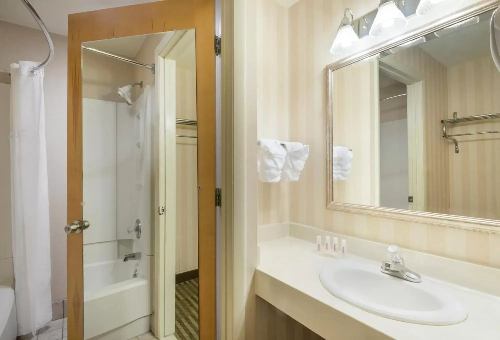 Bathroom in Ramada by Wyndham Columbus North