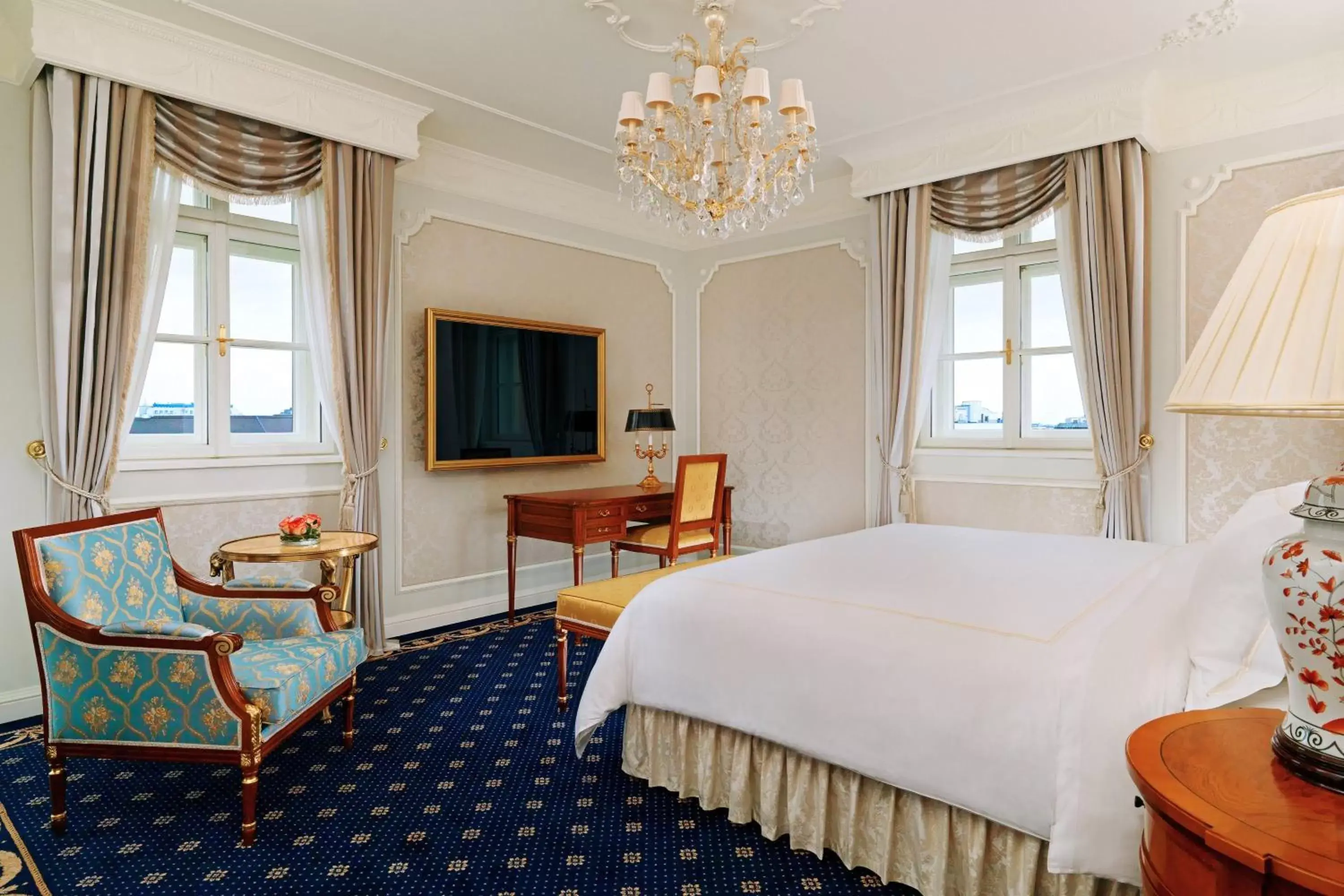 Photo of the whole room in Hotel Imperial, a Luxury Collection Hotel, Vienna