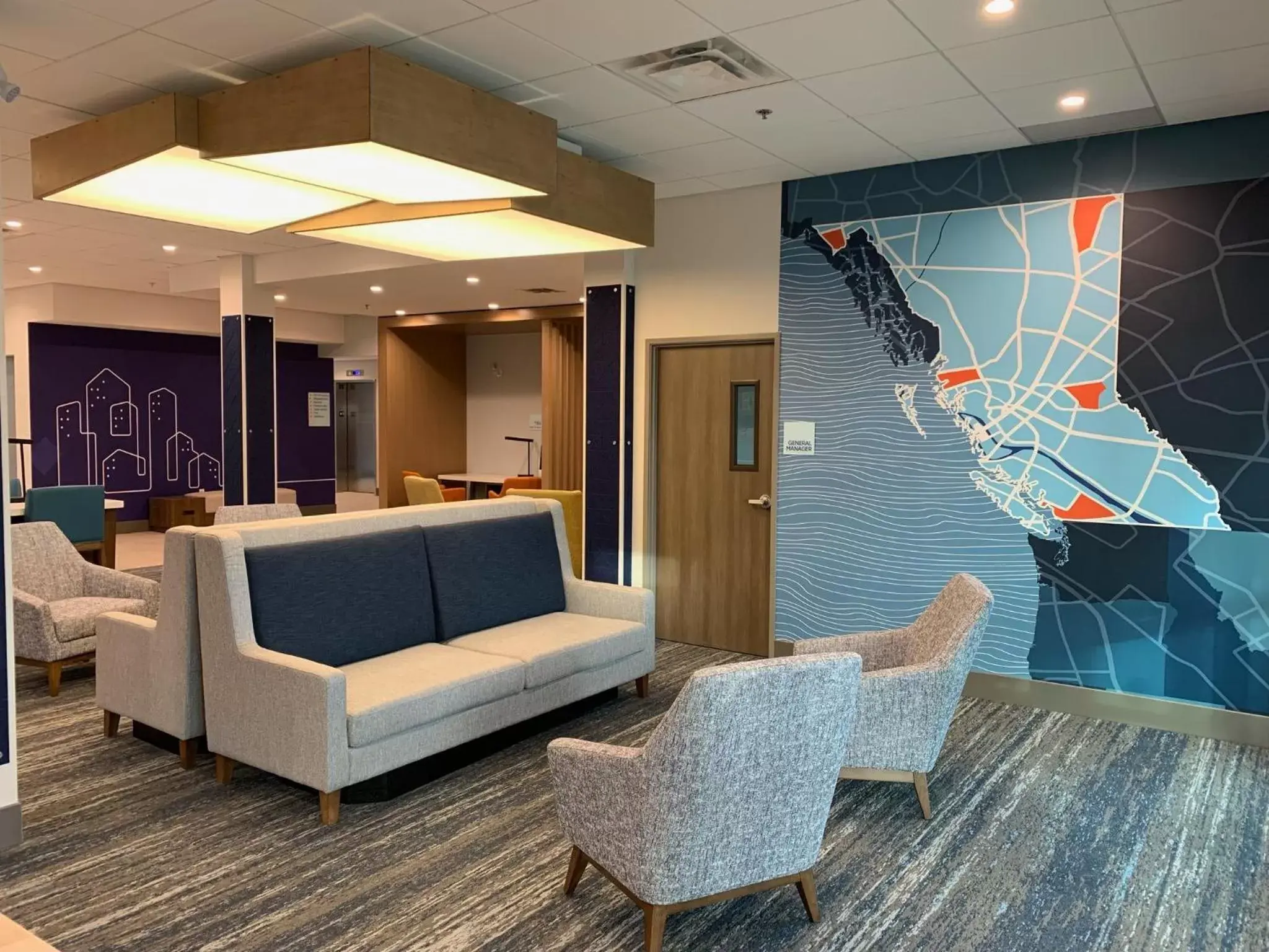 Property building in Holiday Inn Express & Suites Courtenay - Comox by IHG Property building in Holiday Inn Express & Suites Courtenay - Comox by IHG