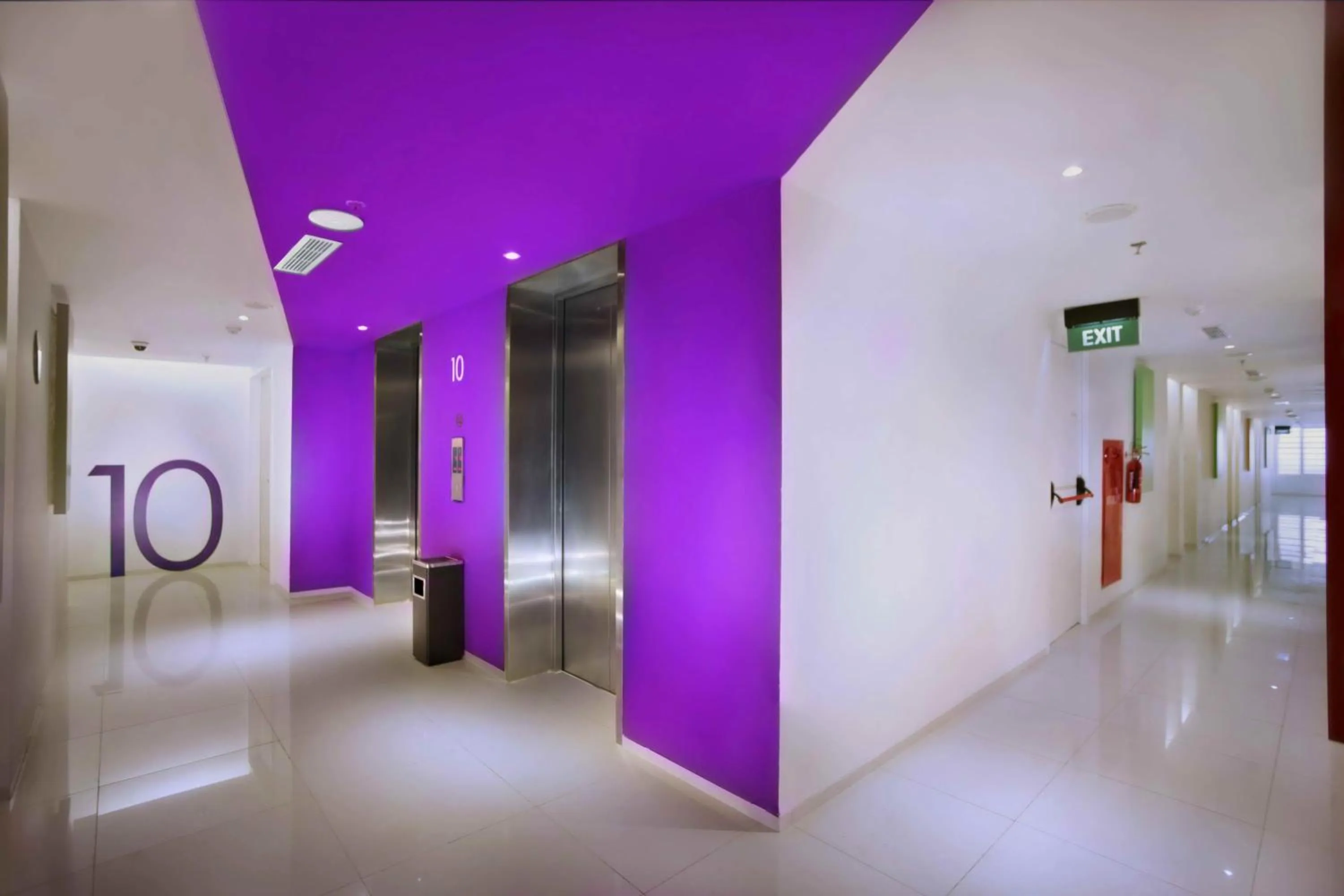 Decorative detail in Zuri Express Lippo Cikarang