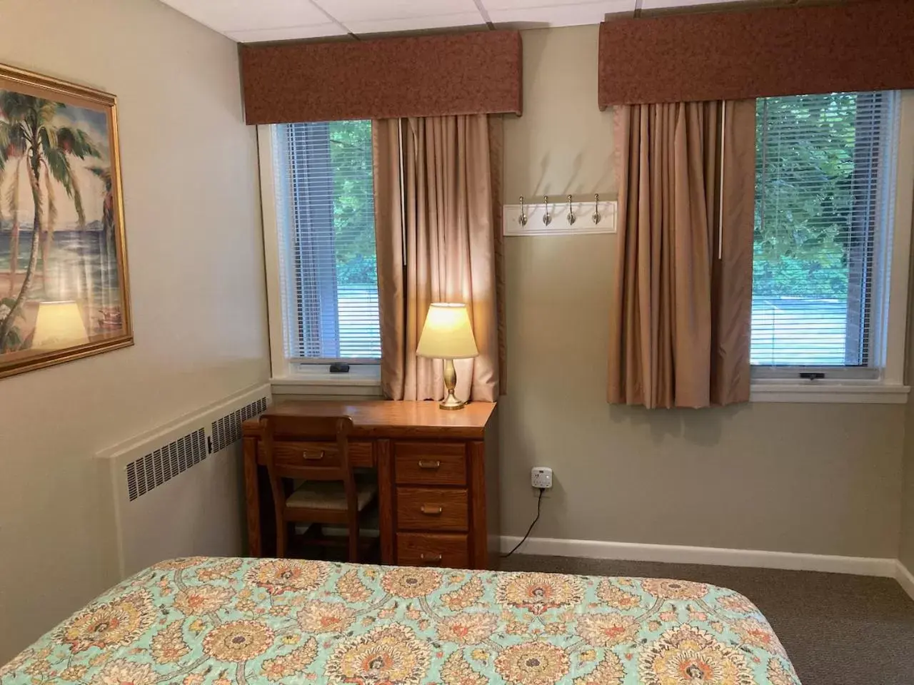 Bedroom, Bed in Garden Grove Retreat & Lodging near Pictured Rocks, Fayette, Trails