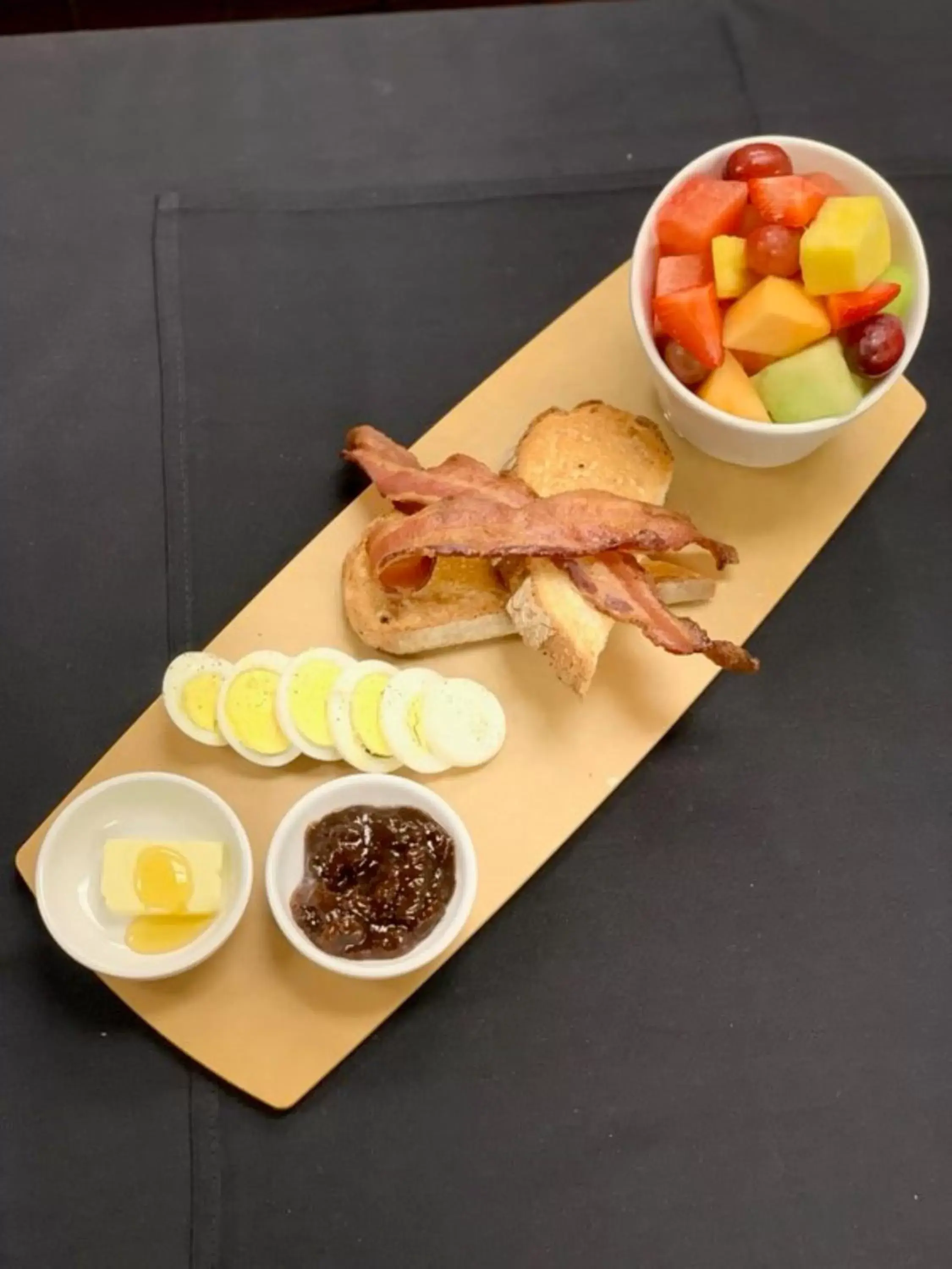 Breakfast, Food in EVEN Hotel Chicago - Tinley Park - Convention Center, an IHG Hotel