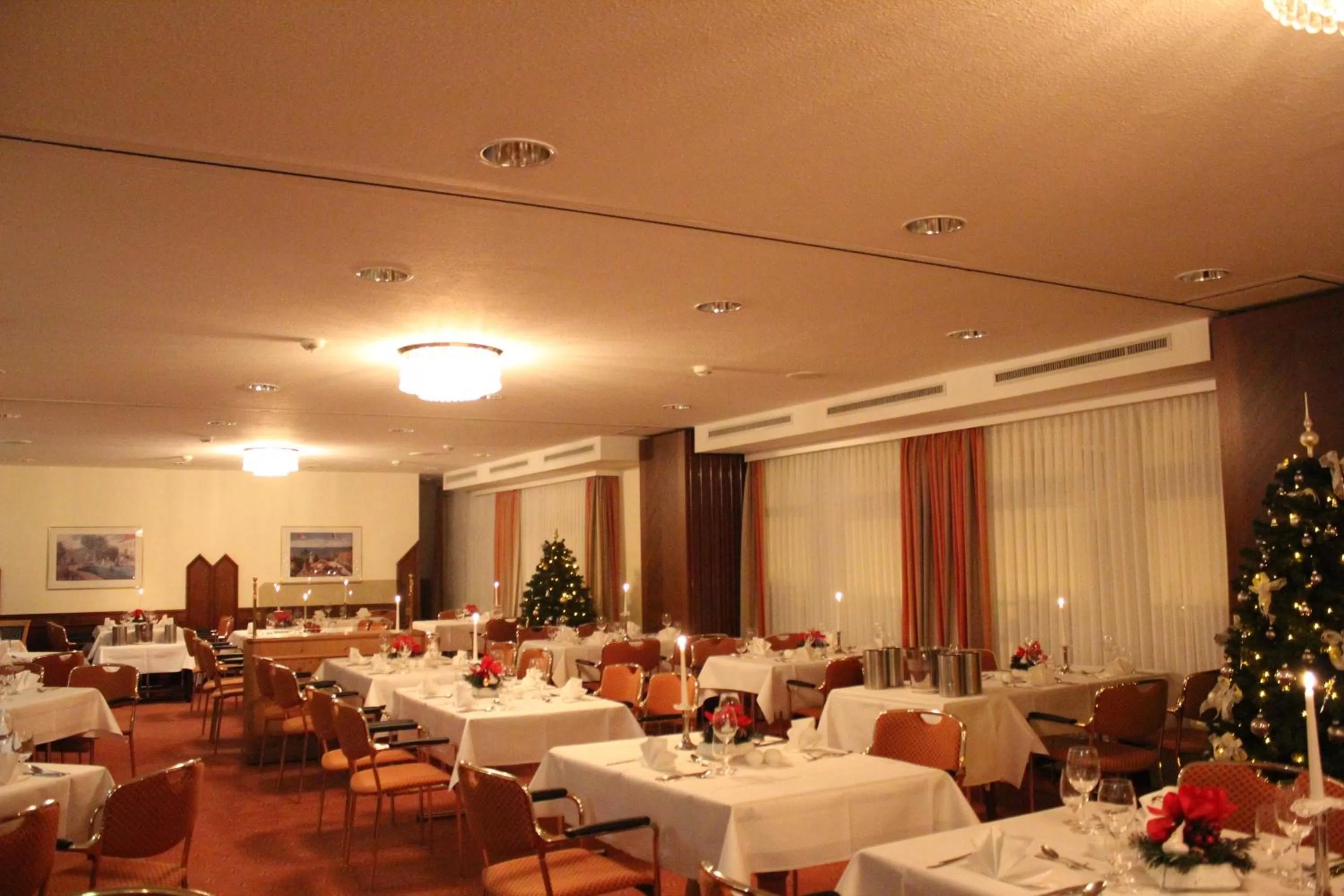 Restaurant/places to eat in Ringhotel Weißer Hirsch