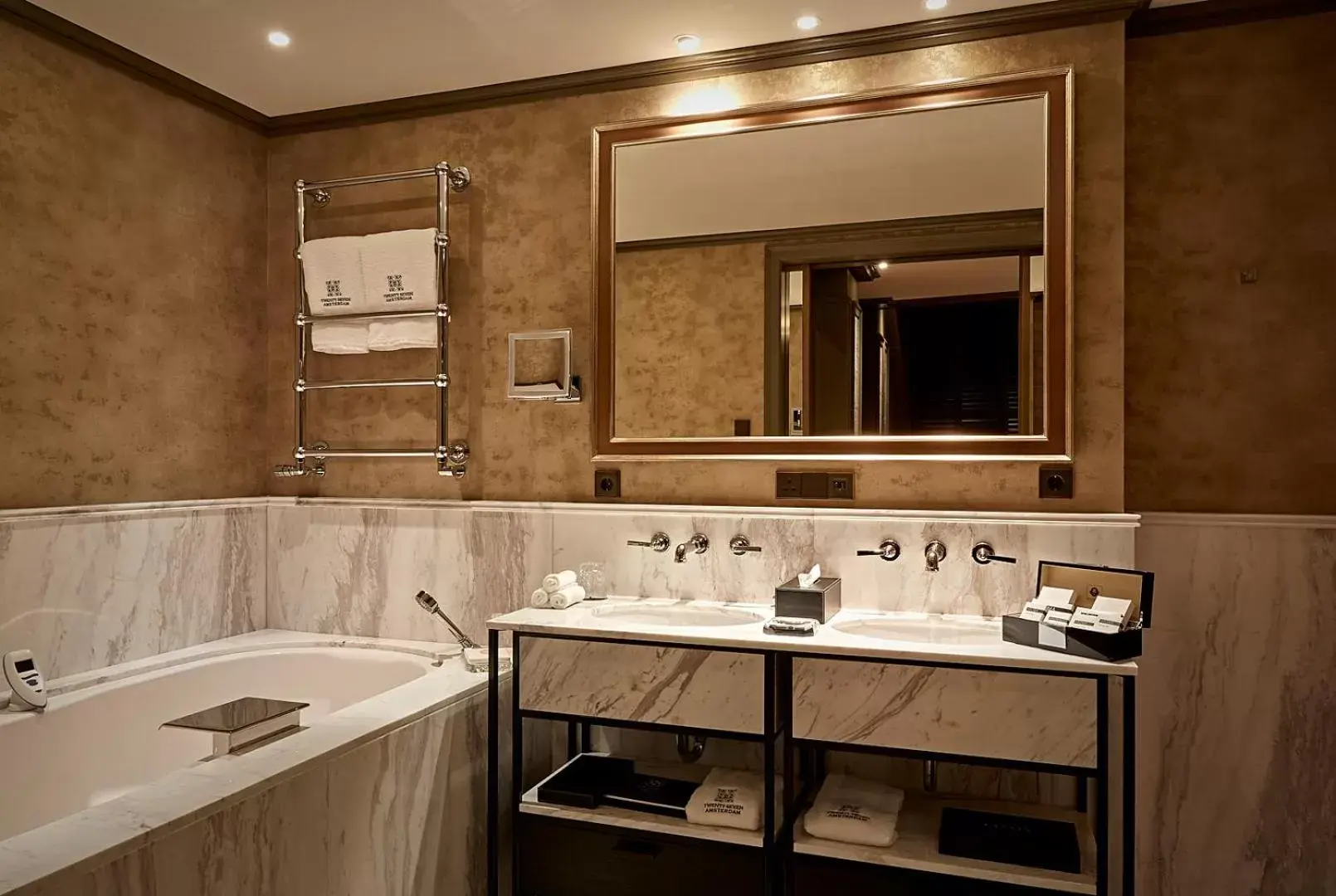 Bathroom in Hotel TwentySeven - Small Luxury Hotels of the World