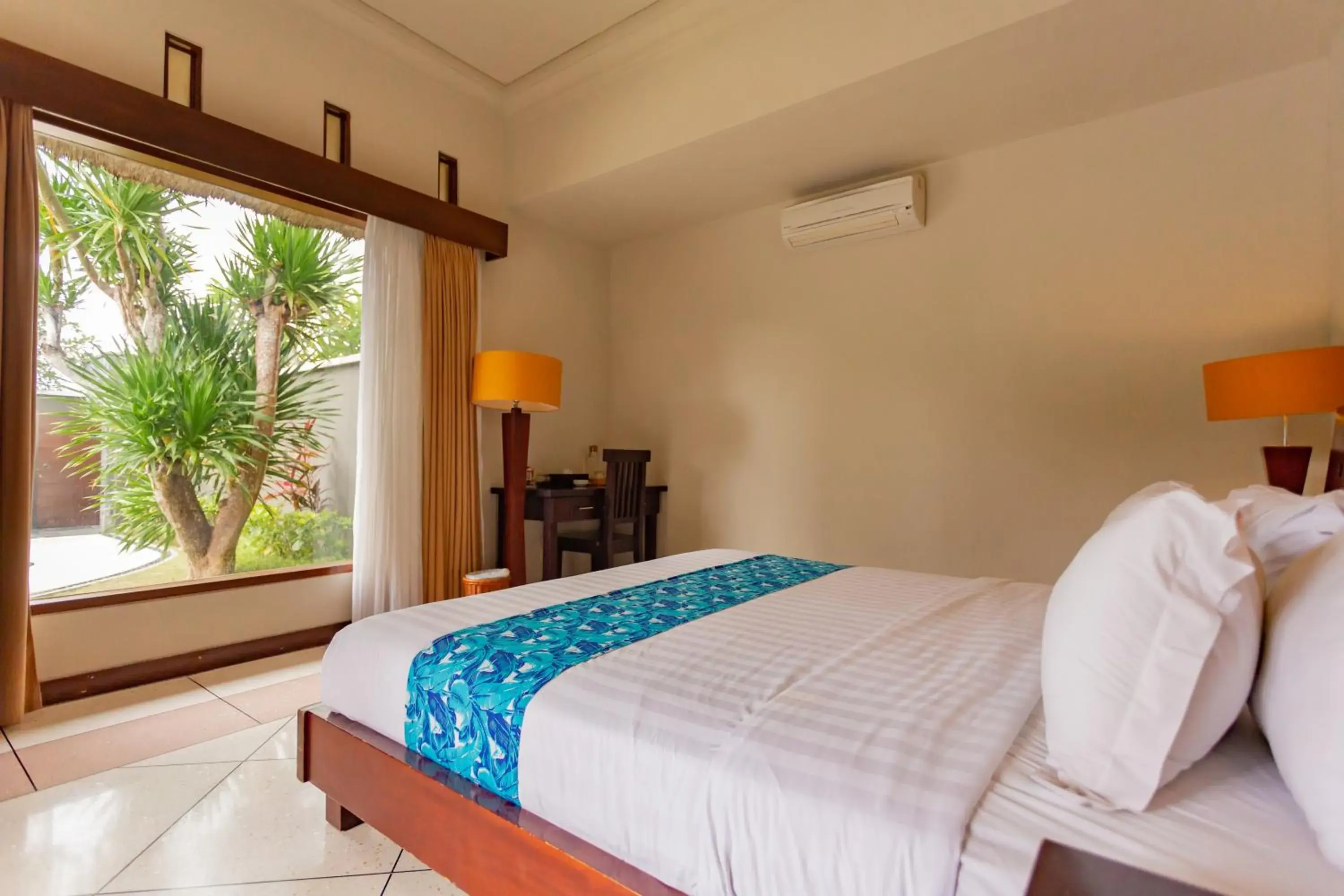 Bed in The Mutiara Jimbaran Boutique Villas