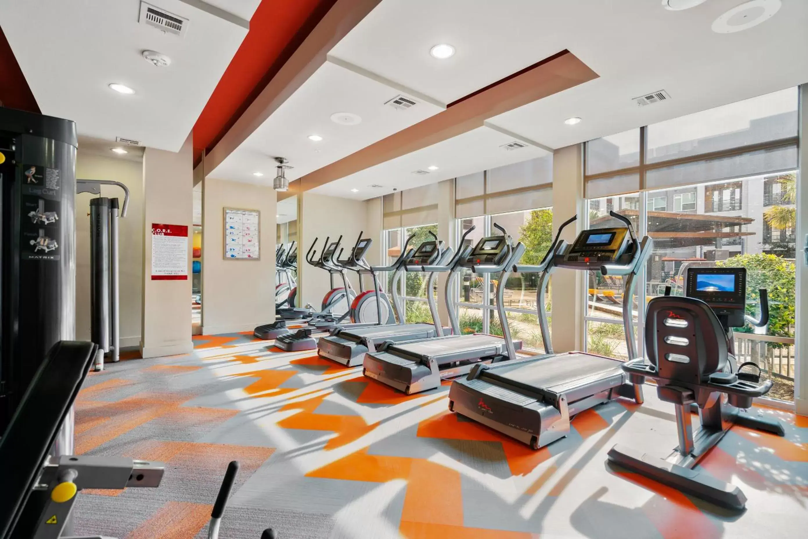 Fitness centre/facilities, Fitness Center/Facilities in Kasa Love Field-Medical District Dallas