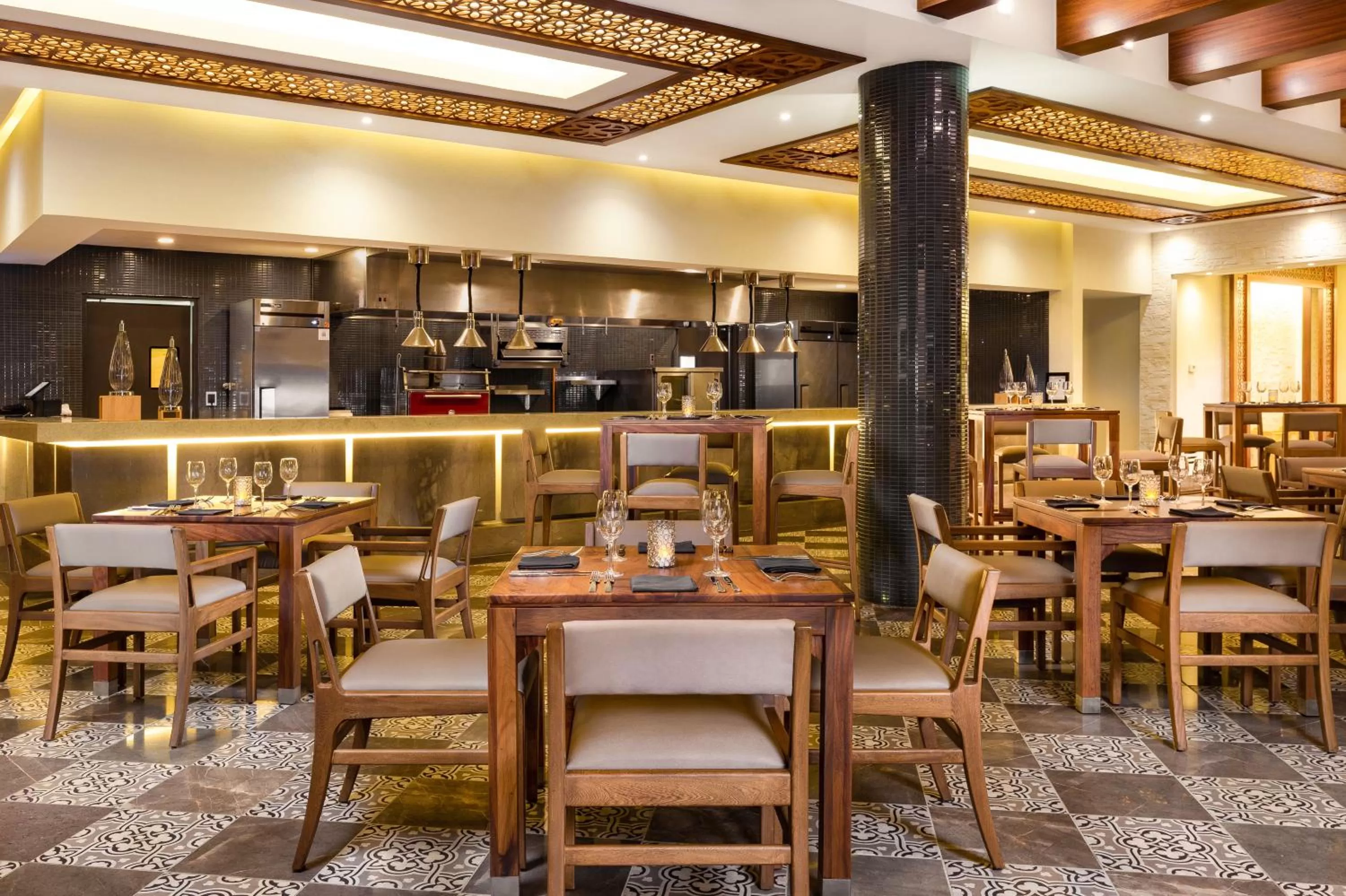 Restaurant/places to eat in Villa La Valencia Beach Resort & Spa Los Cabos