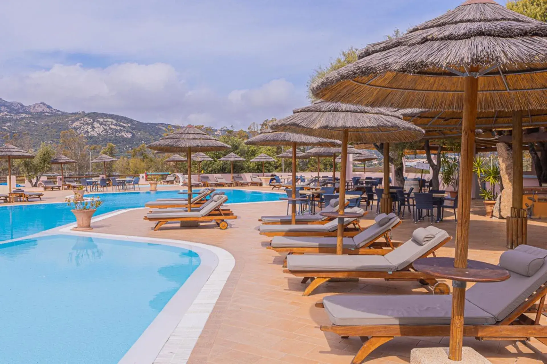 Swimming Pool in Hotel Airone