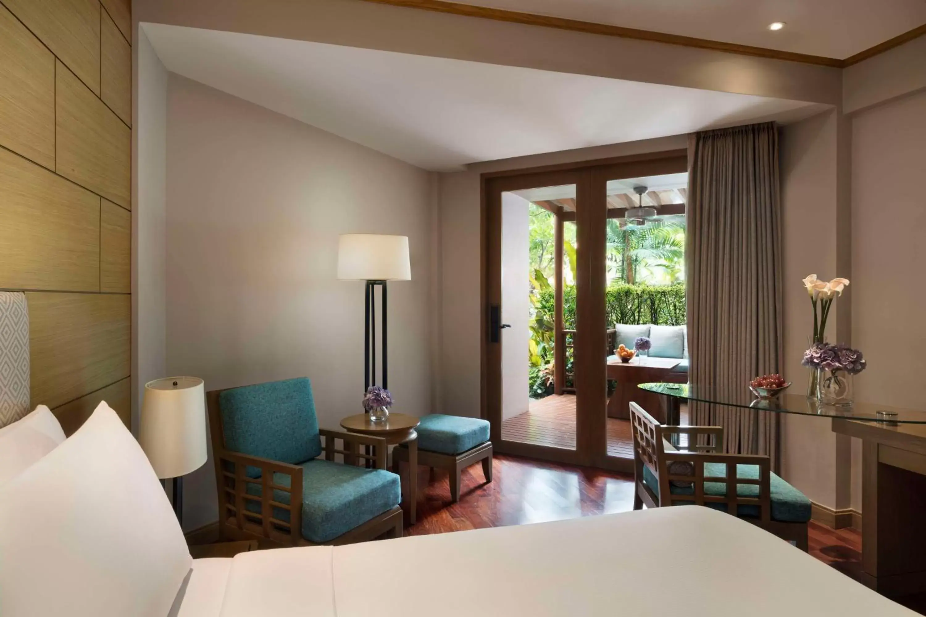 Bedroom, Seating Area in Avani Pattaya Resort
