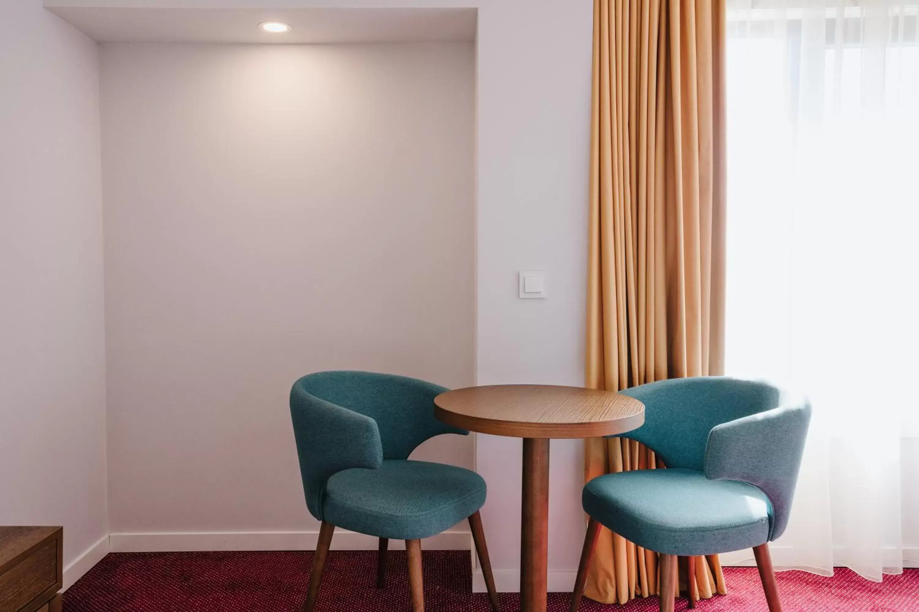 Bedroom, Seating Area in Hotel Premium Chaves - Aquae Flaviae
