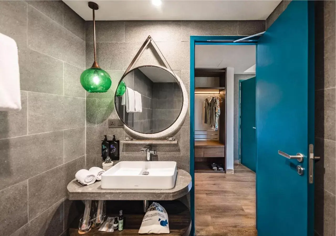 Bathroom in MAMAKA by Ovolo