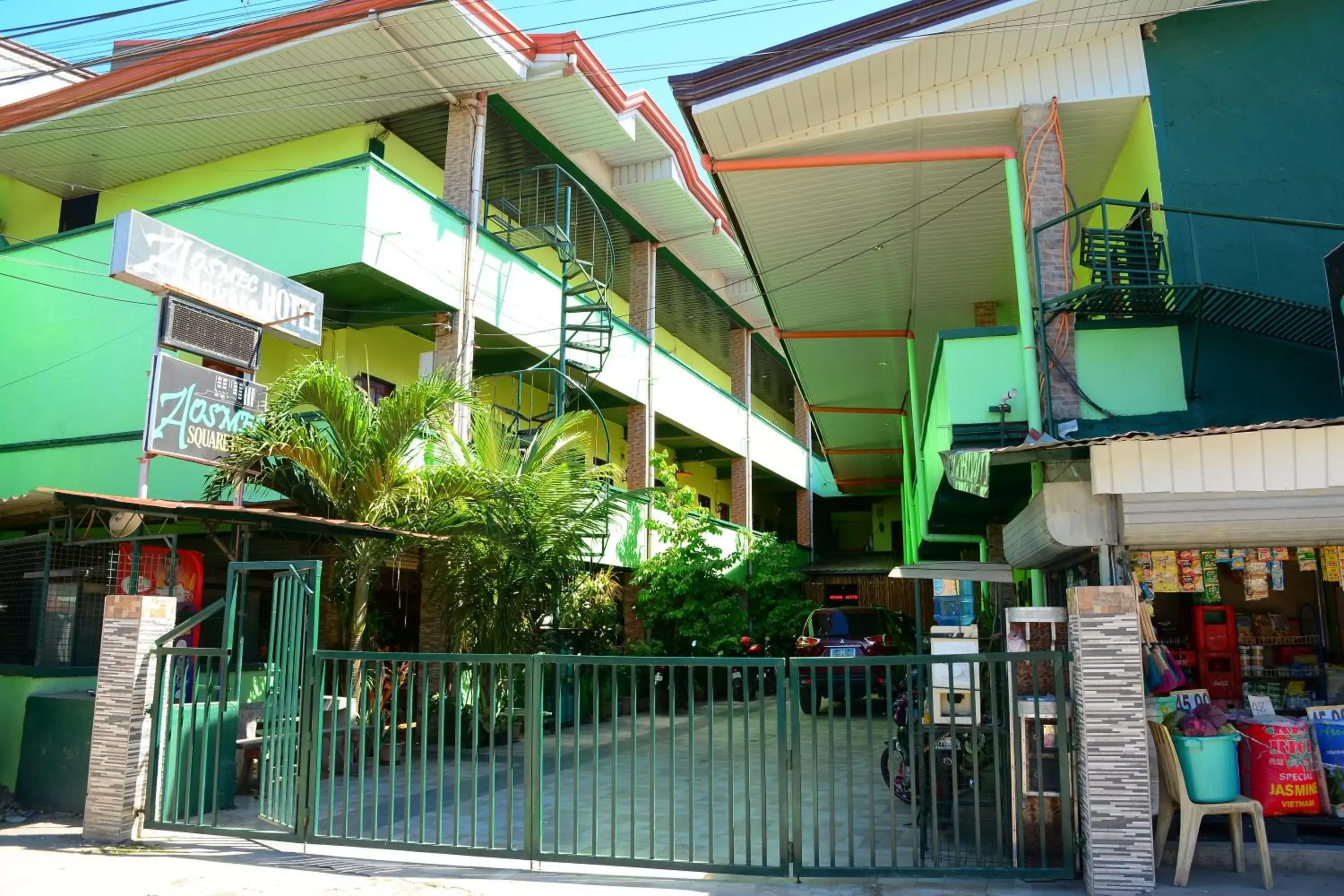 Property building in Aosmec Square Hotel Property building in Aosmec Square Hotel