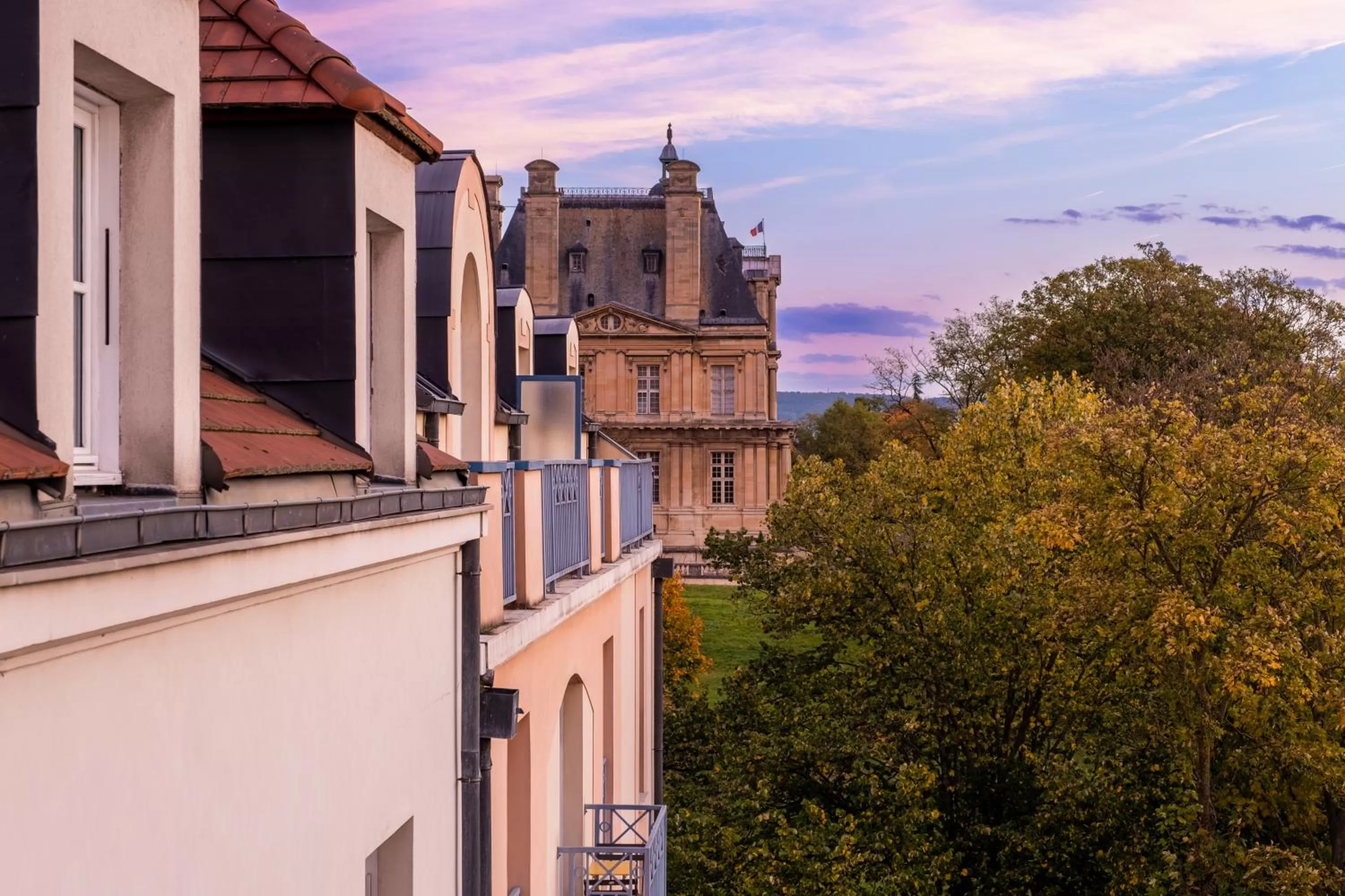 Landmark view in Hôtel Quality Suites Maisons-Laffitte Paris Ouest