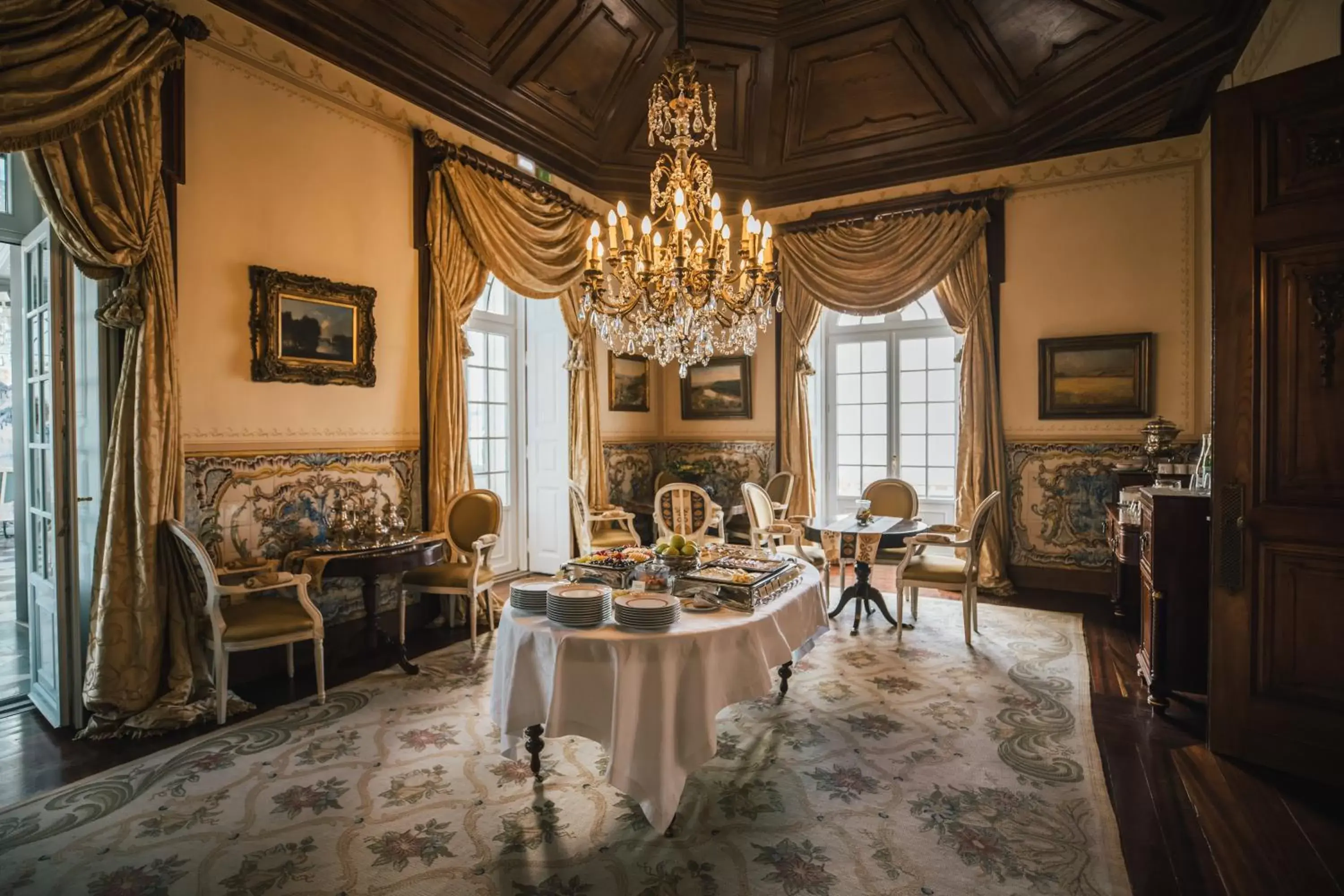 Breakfast in Estoril Vintage Hotel Breakfast in Estoril Vintage Hotel