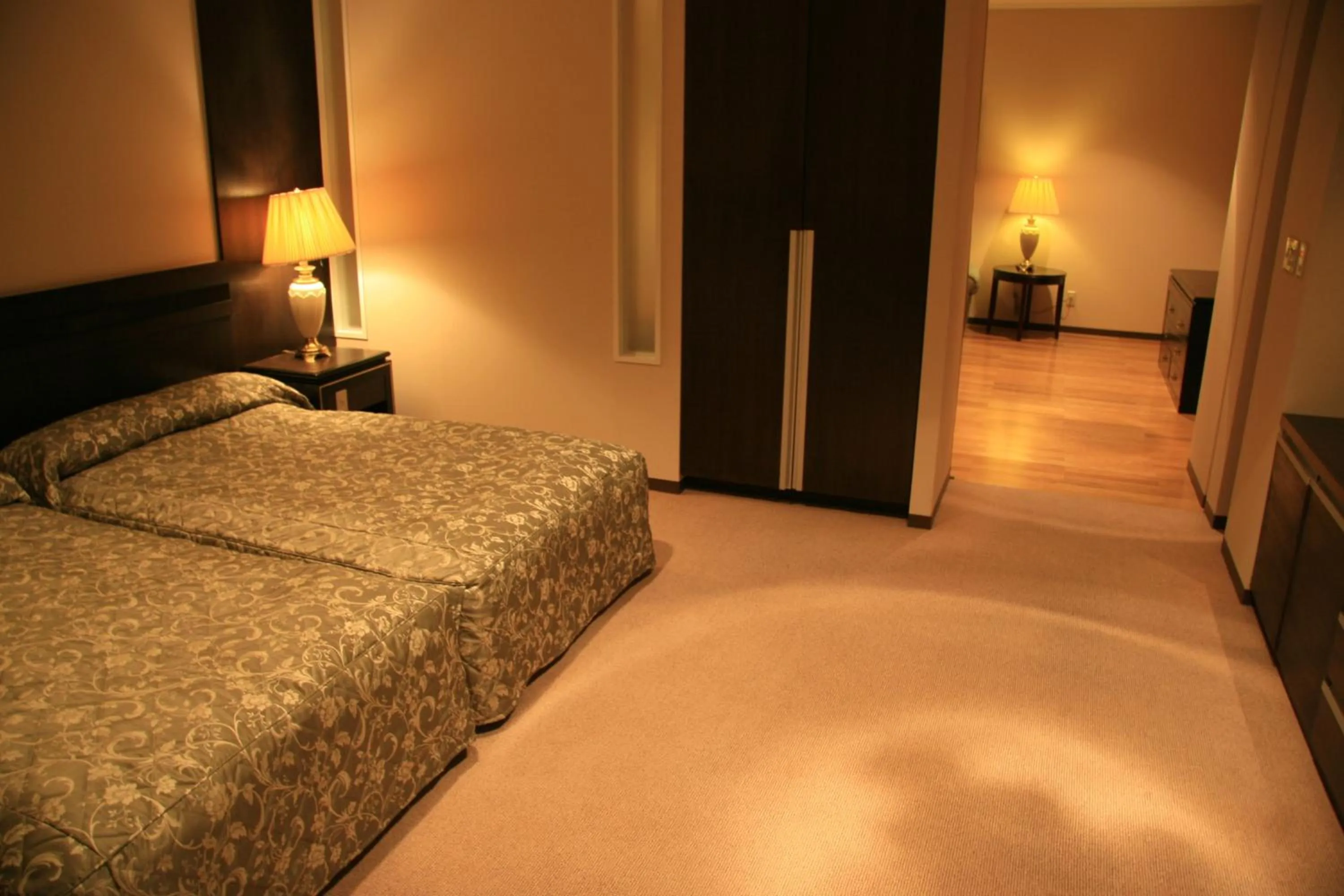 Photo of the whole room, Bed in Kyu Karuizawa Hotel Otowa No Mori