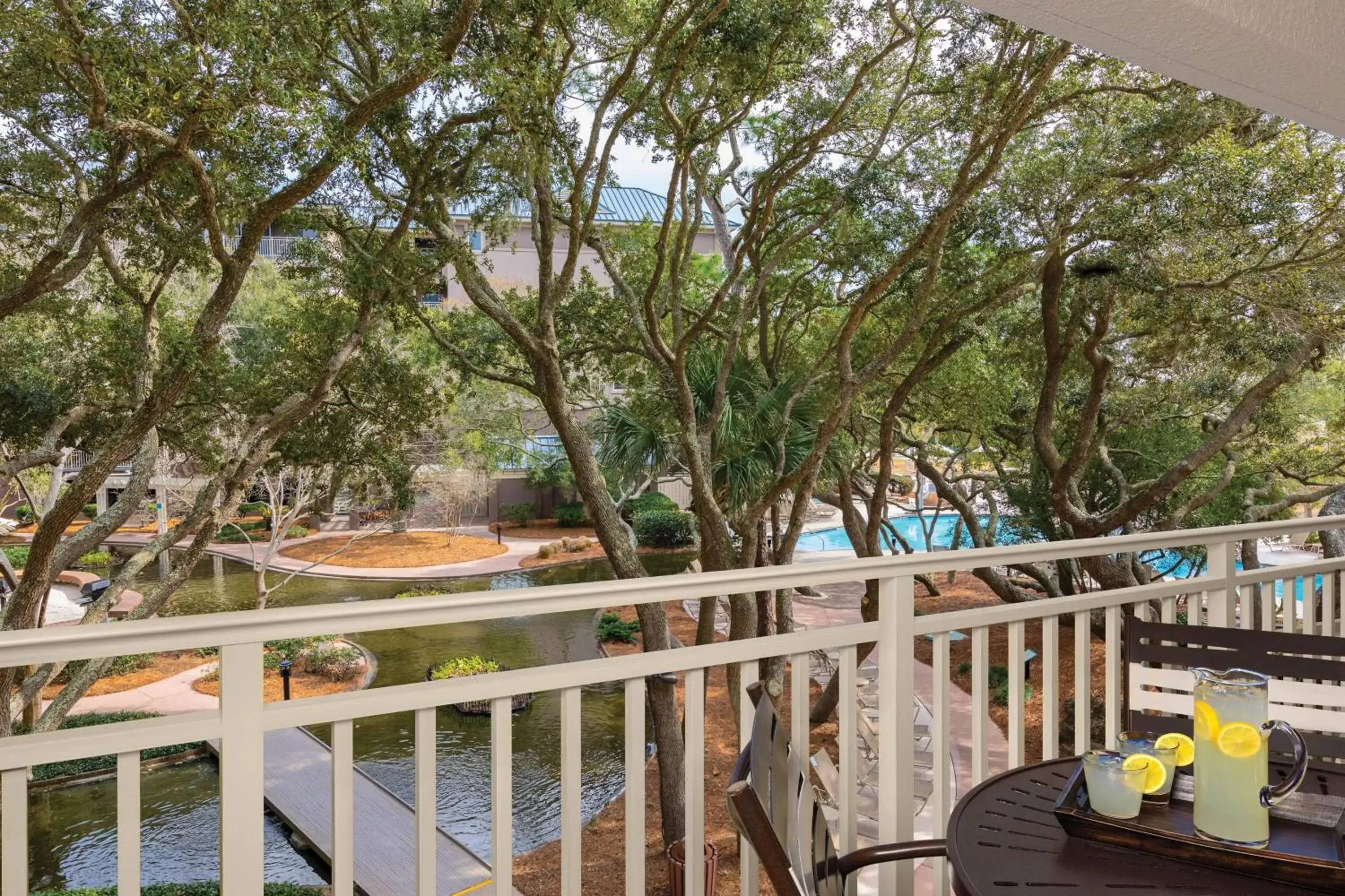 Property building, Balcony/Terrace in Marriott's Grande Ocean