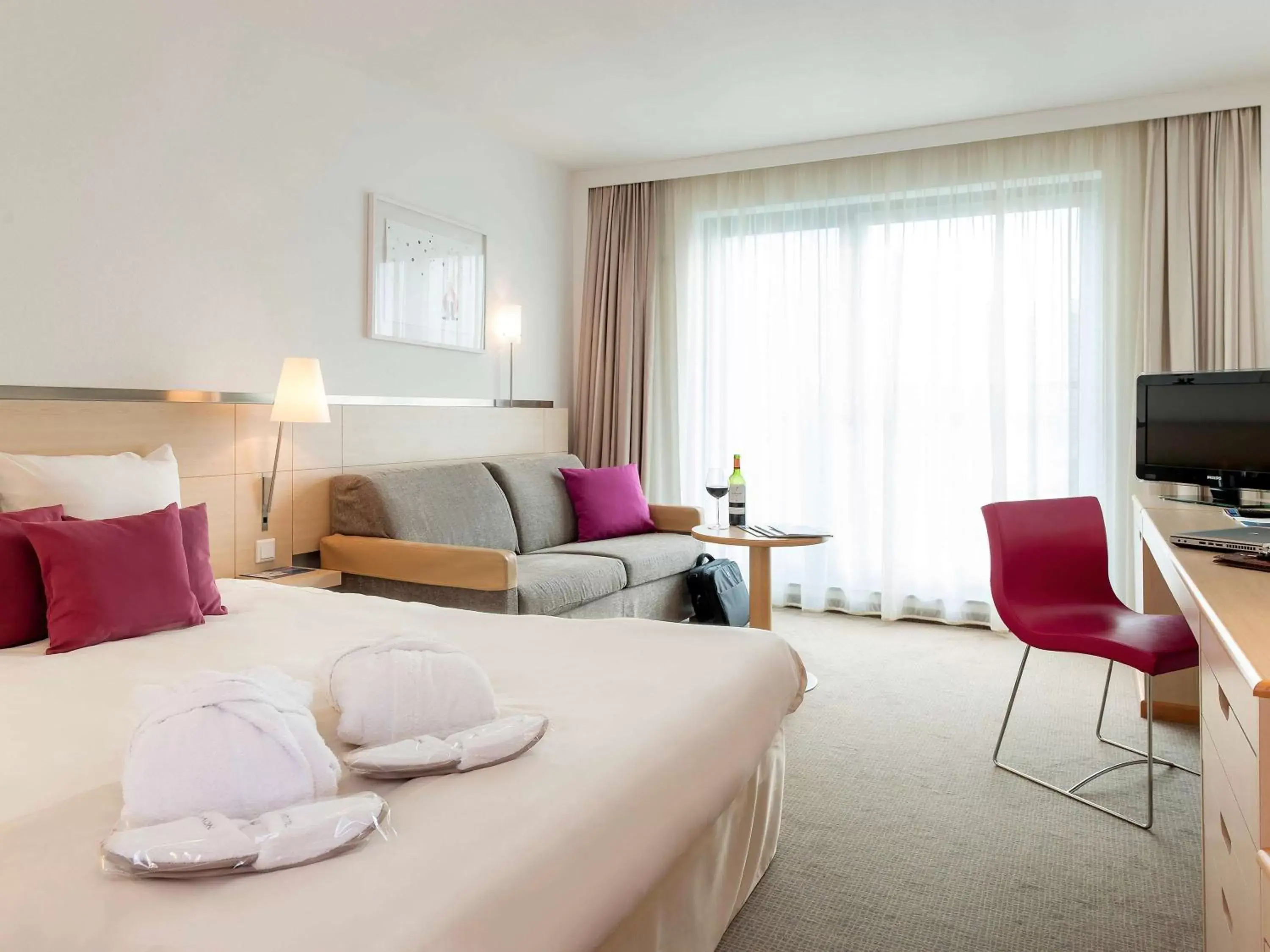 Photo of the whole room, Bed in Novotel Berlin Mitte