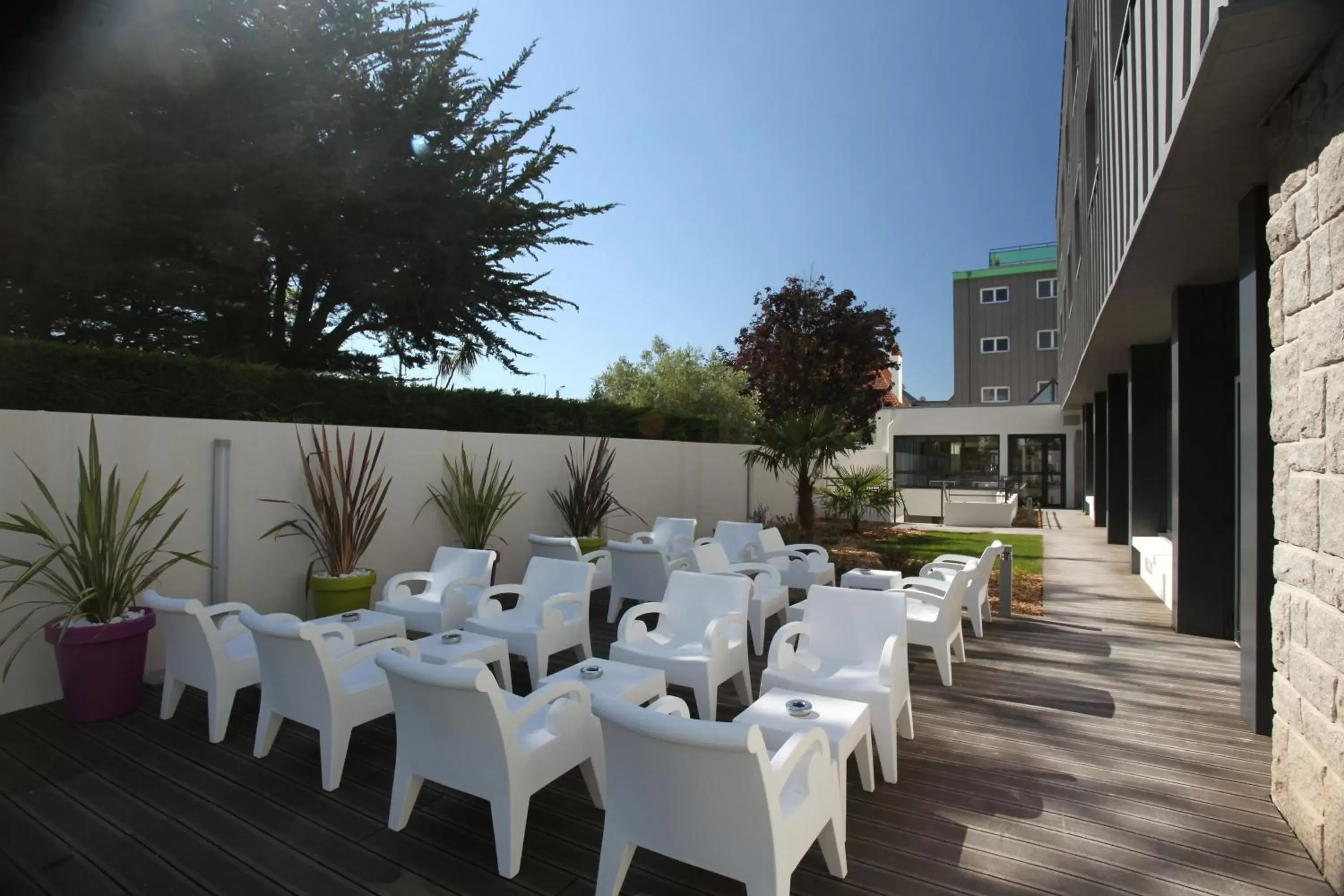 Balcony/Terrace in ibis Styles Quiberon Centre