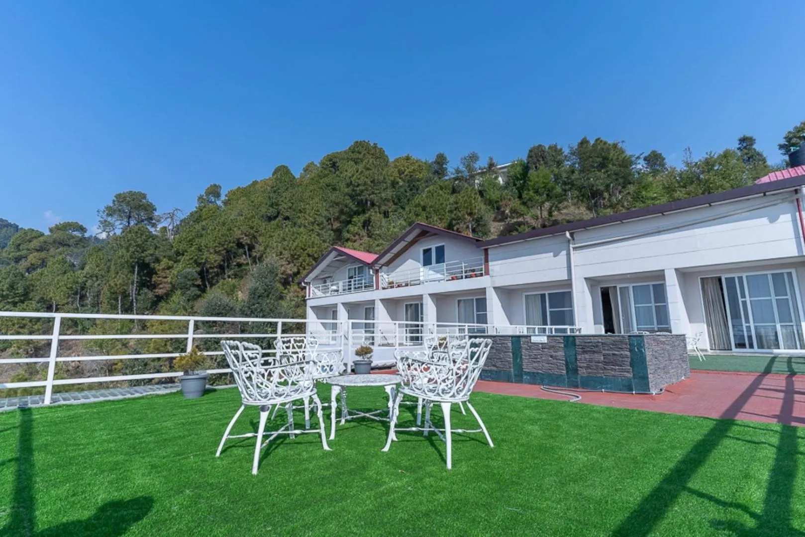 Balcony/Terrace in Indraprastha Spa Resort