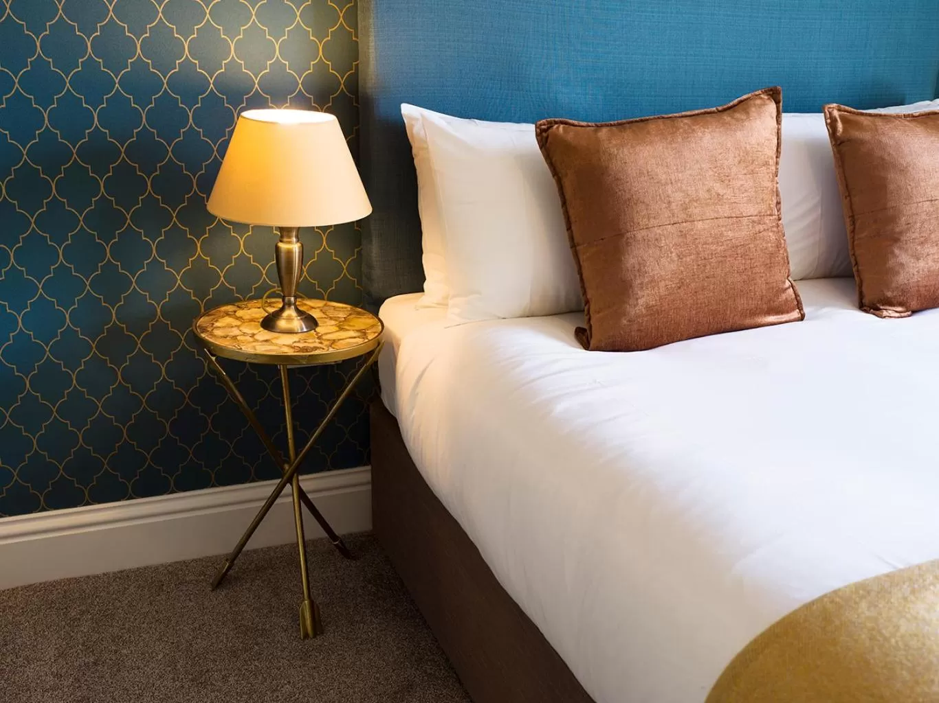 Bed in The Frampton Arms