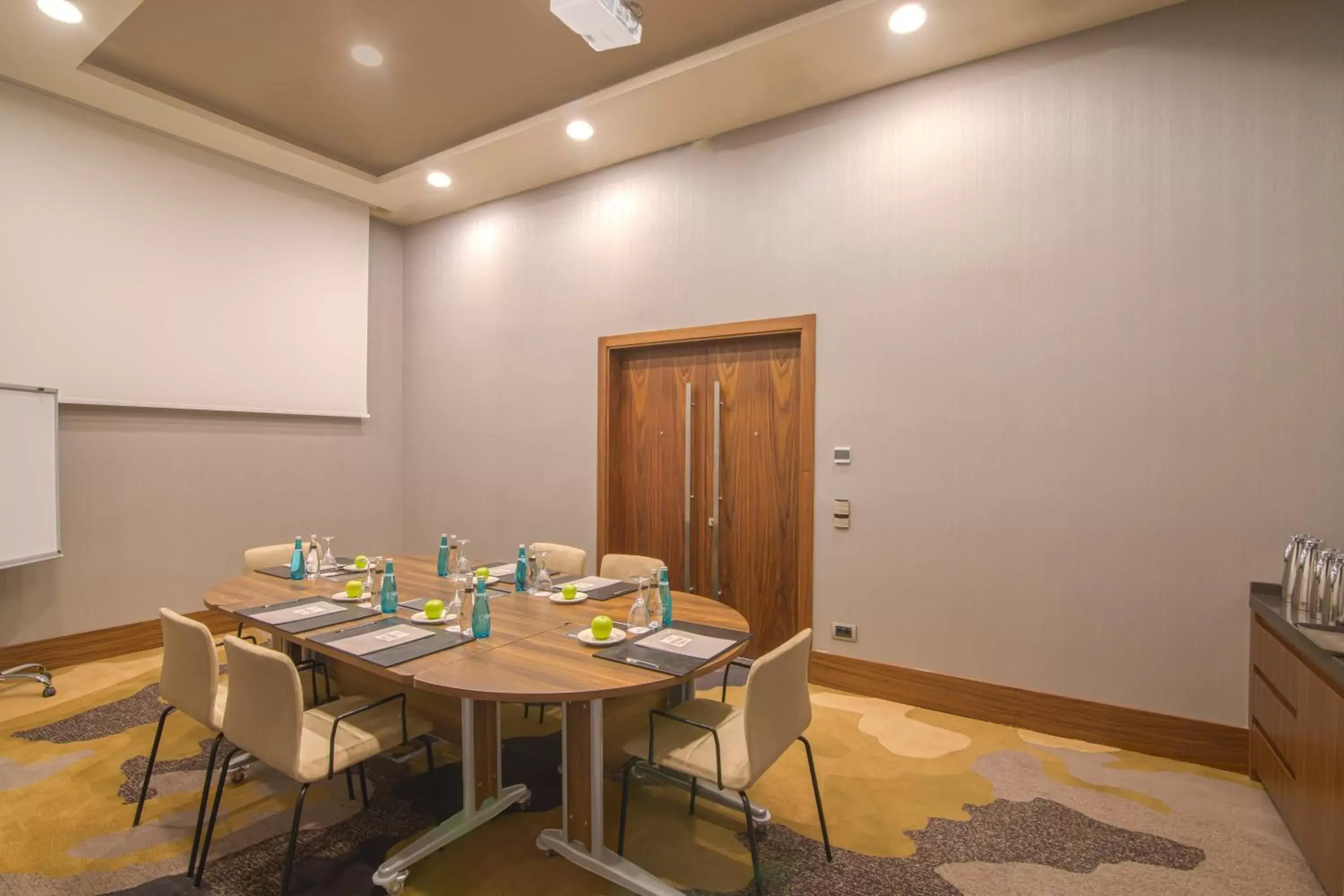 Meeting/conference room in Crowne Plaza Cappadocia - Nevsehir, an IHG Hotel