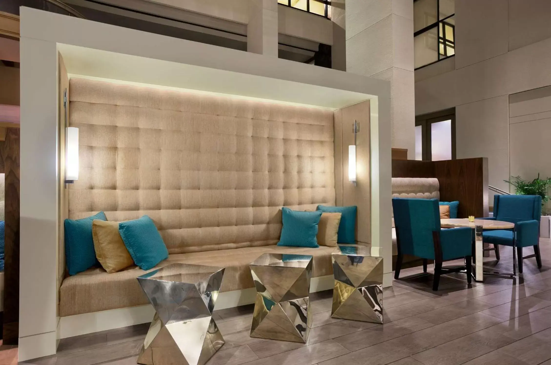 Lobby or reception, Seating Area in Hilton Miami Airport Blue Lagoon