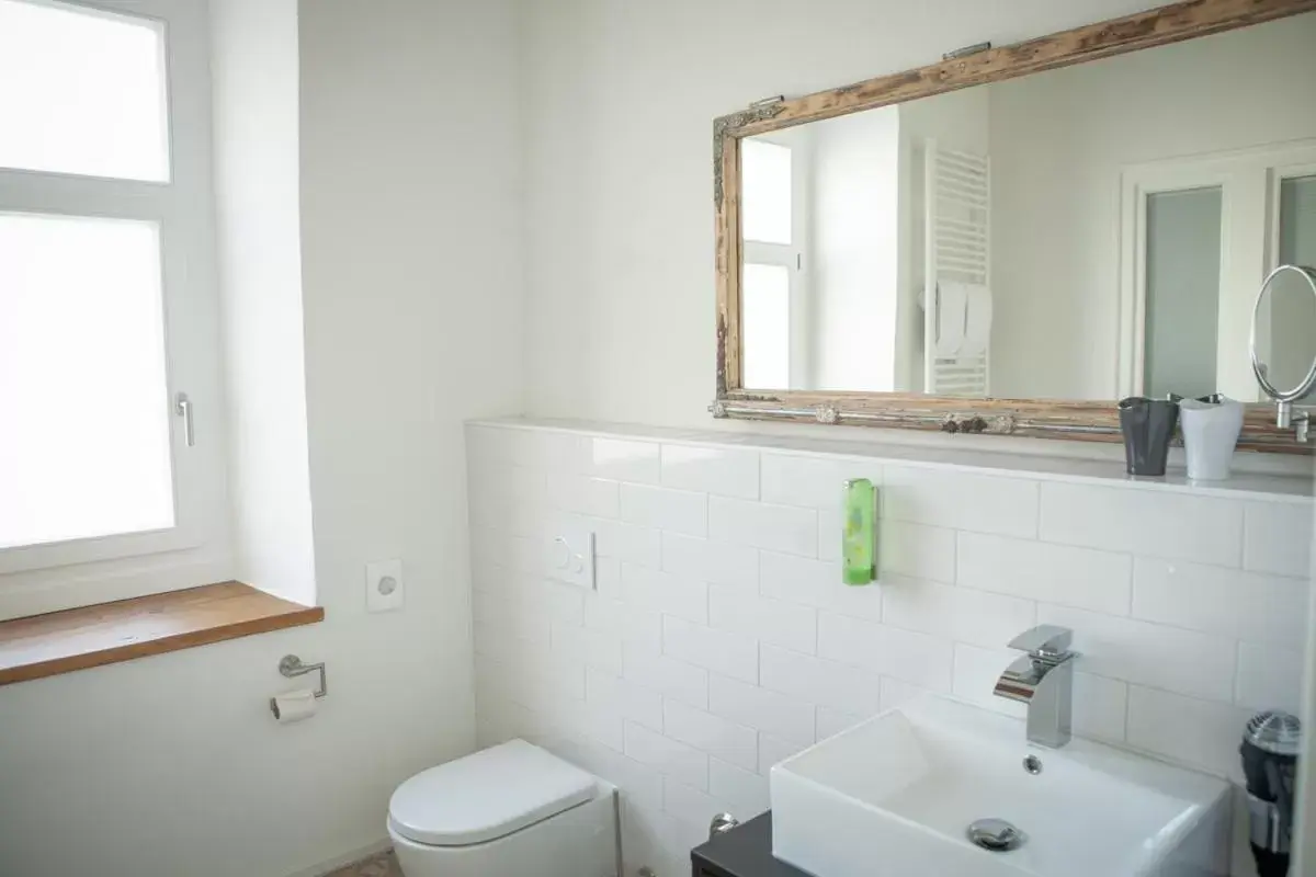 Toilet, Bathroom in Green Spirit Hotel