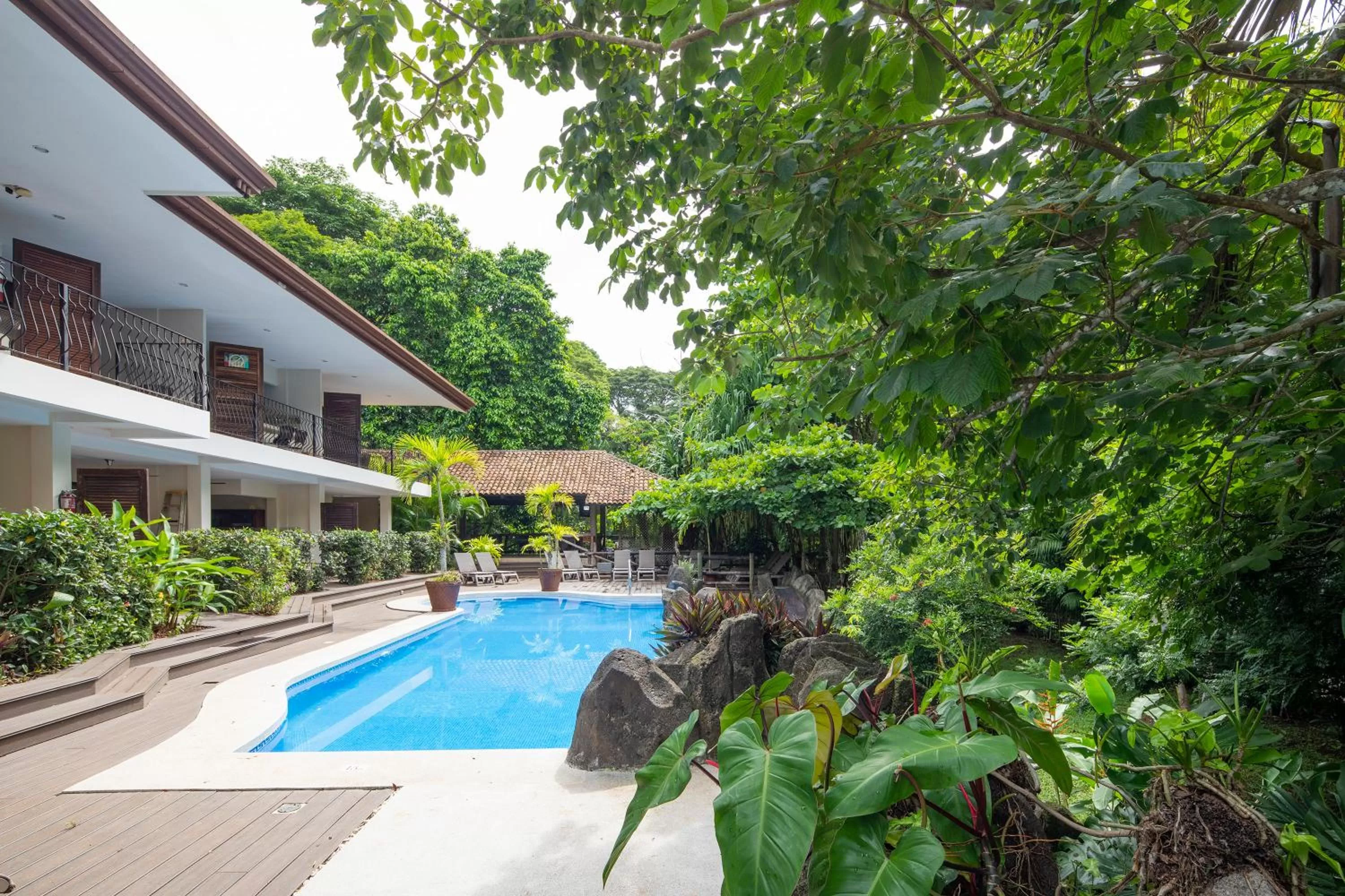 Garden in Pumilio Mountain & Ocean Hotel