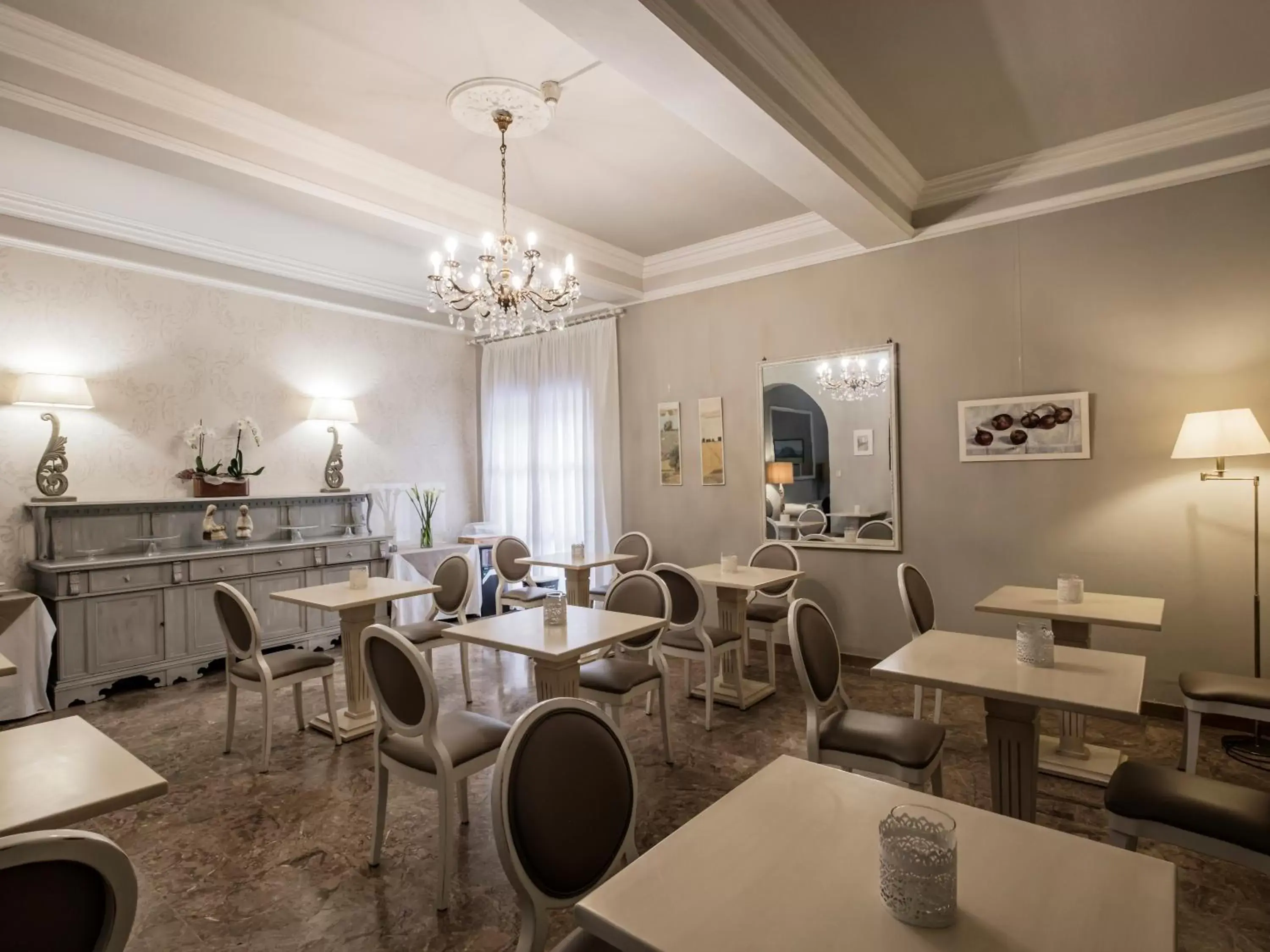 Breakfast, Restaurant/Places to Eat in Hotel Accademia