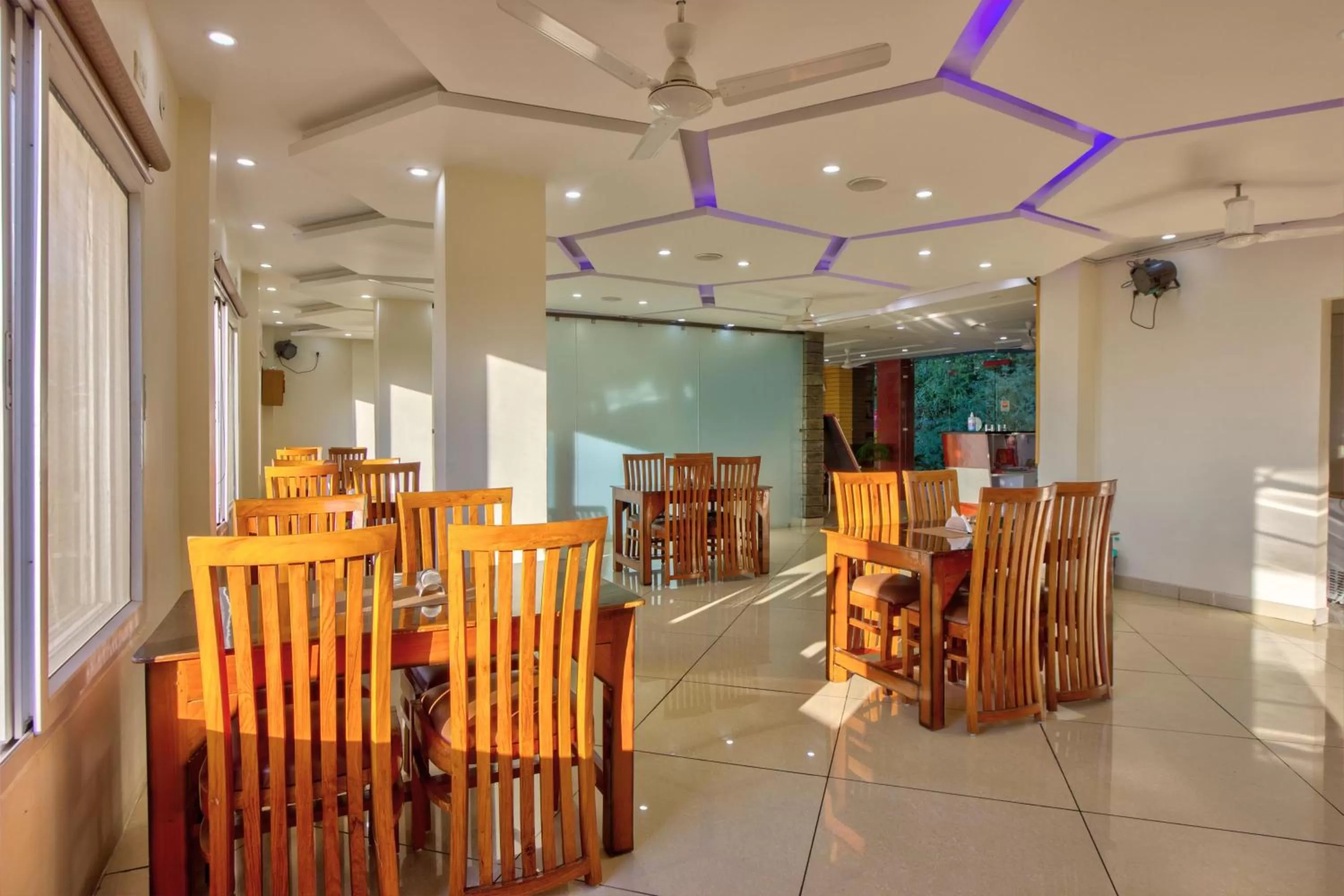 Restaurant/places to eat in Hotel Bliss Valley - Hotel in Dharamshala